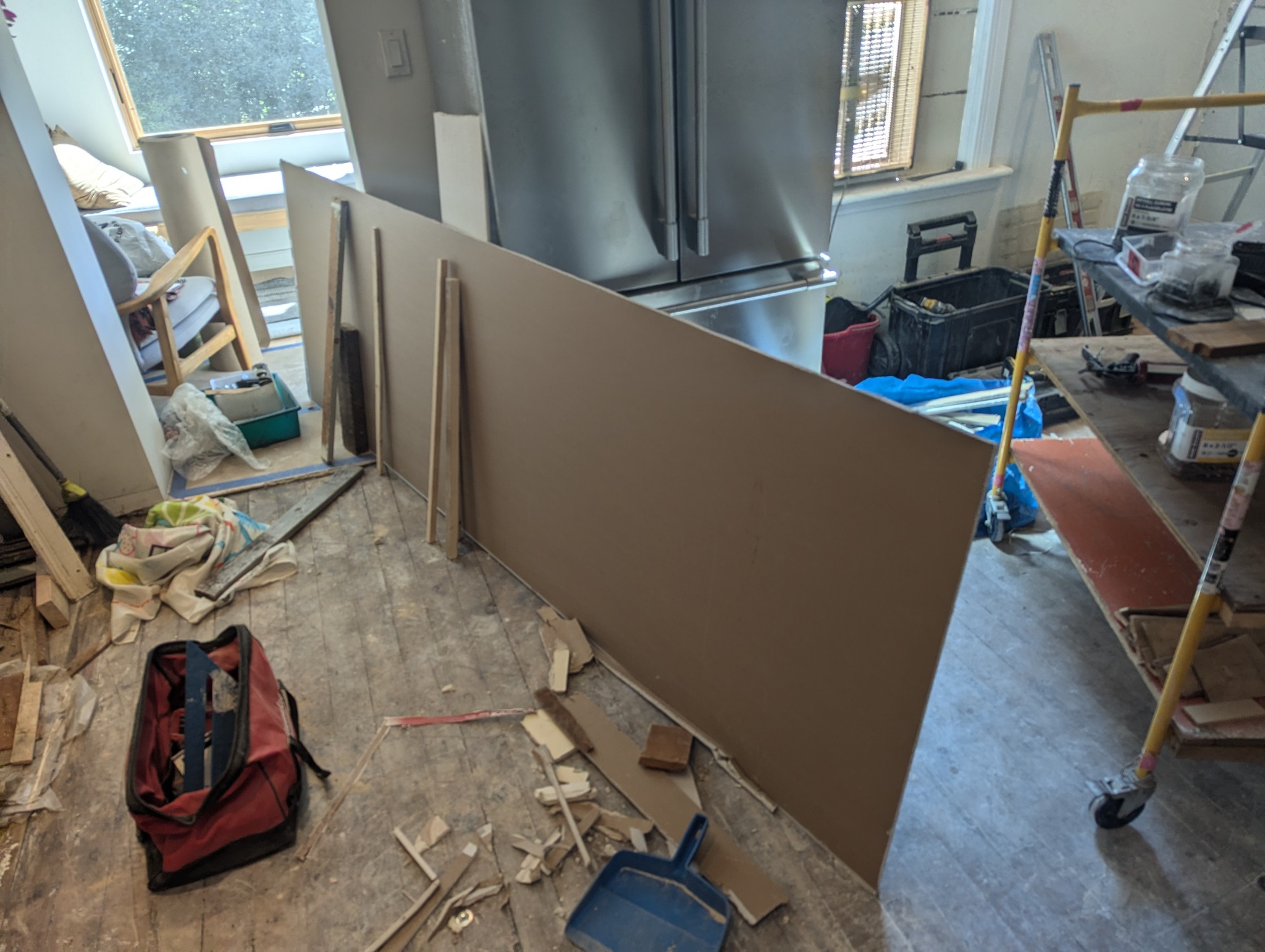 klowes 35x9 precelain tile Free drywall for pickup in Windcrest, San Antonio, TX Discover more products from Awei-5 protects against posterior Supply6 Size:8oz Bottle