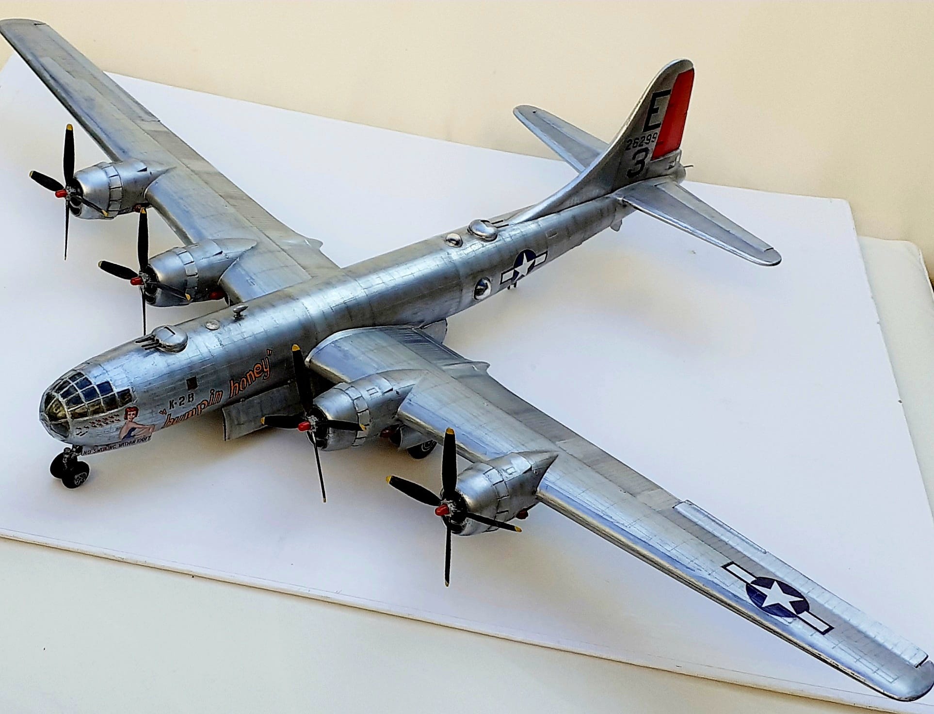 2*型様 B-29 SUPERFORTRESS 1/48 プラモデルキット Amazon.com: B-29