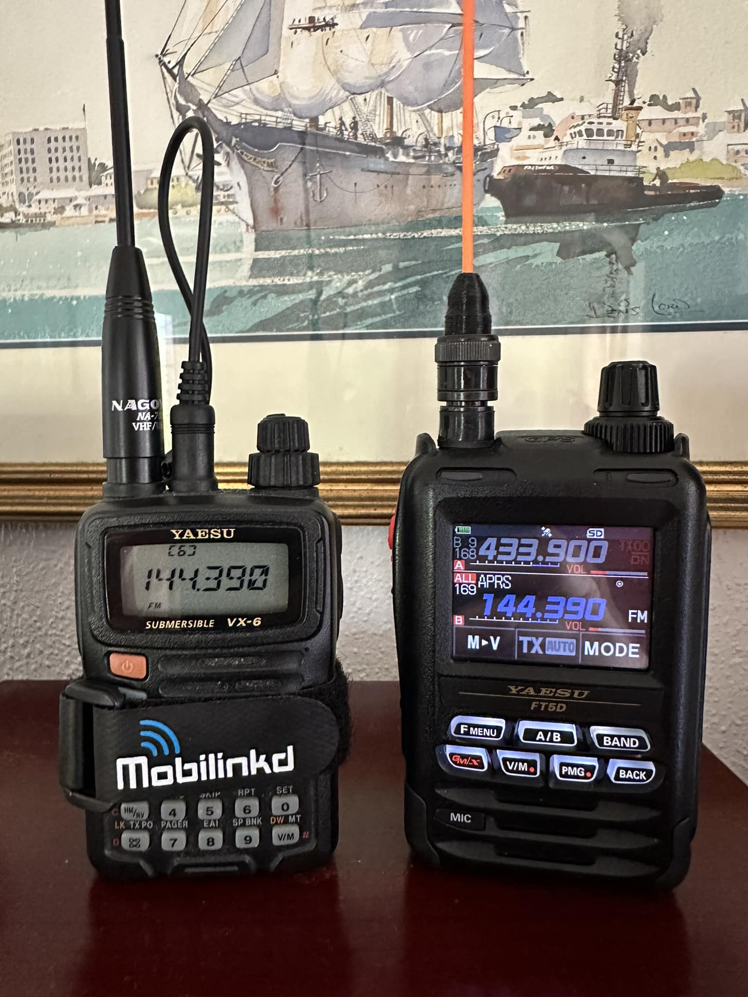 Is the Mobilinkd TNC4 a reliable solution for APRS?