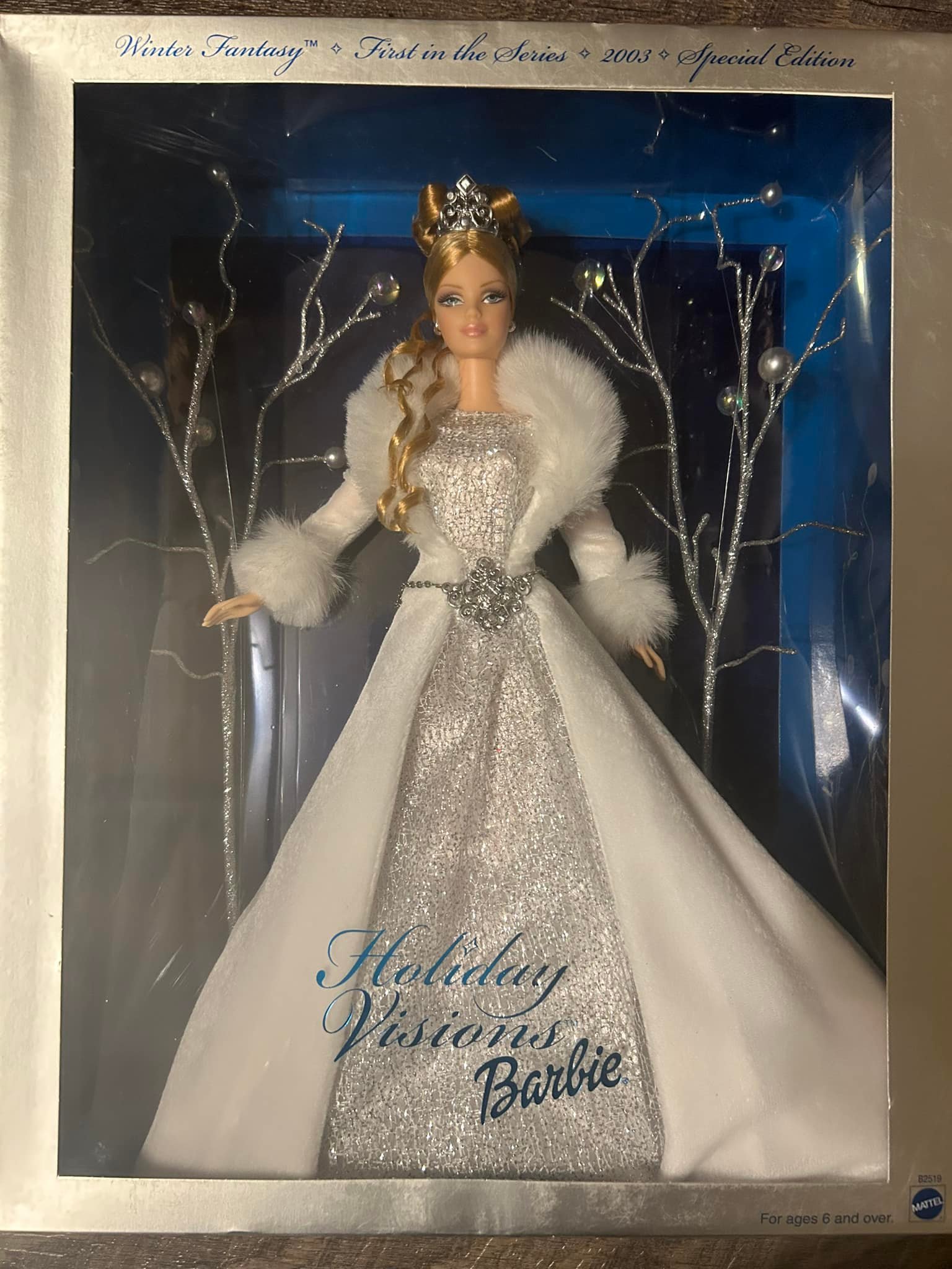 Poupée Barbie Inuit Legend Gold Label 2005 - Édition Collector NRFB (Never Removed From Box)