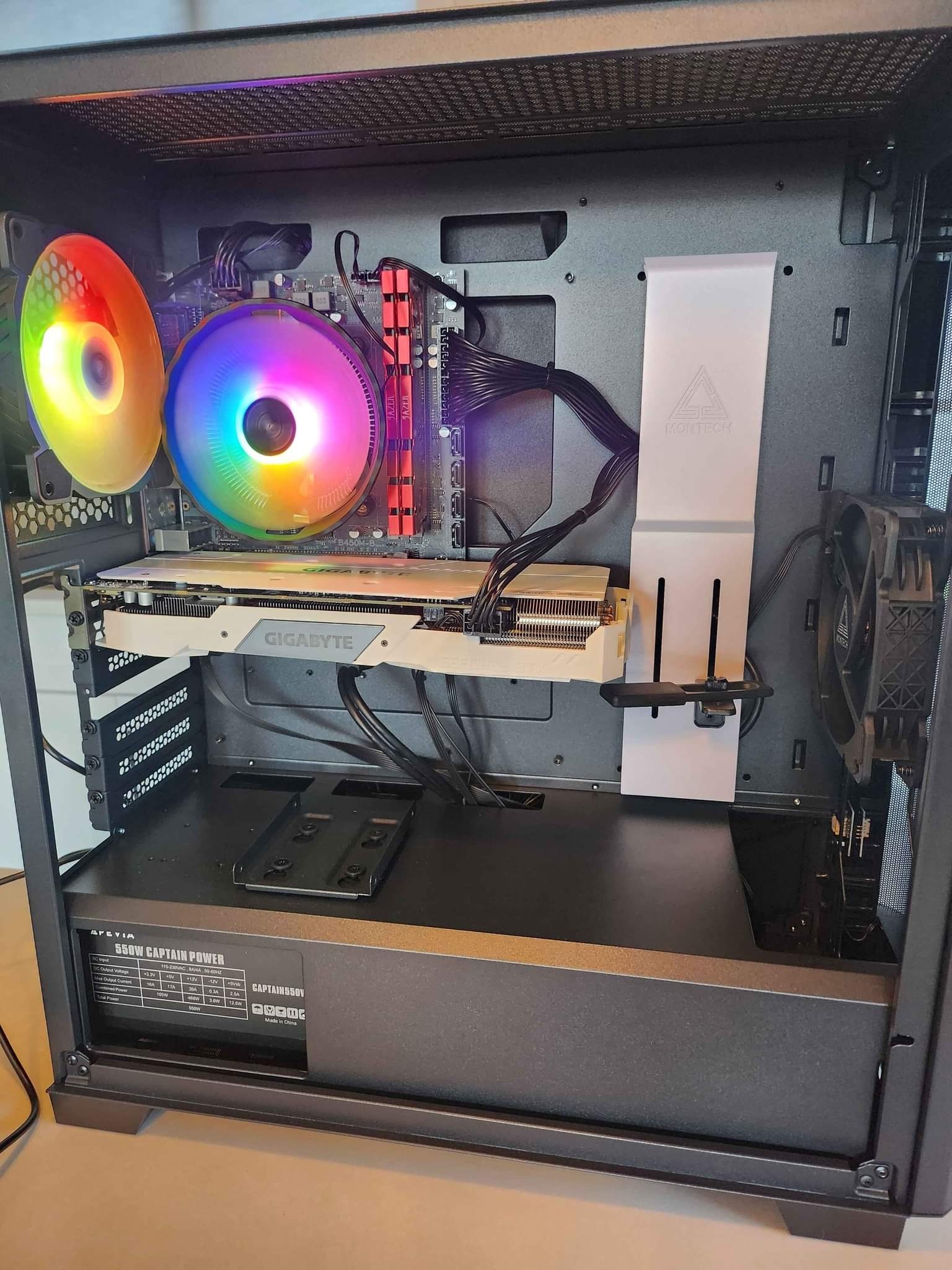 Ryzen 5 5500 and RTX 2060 Super gaming PC build
