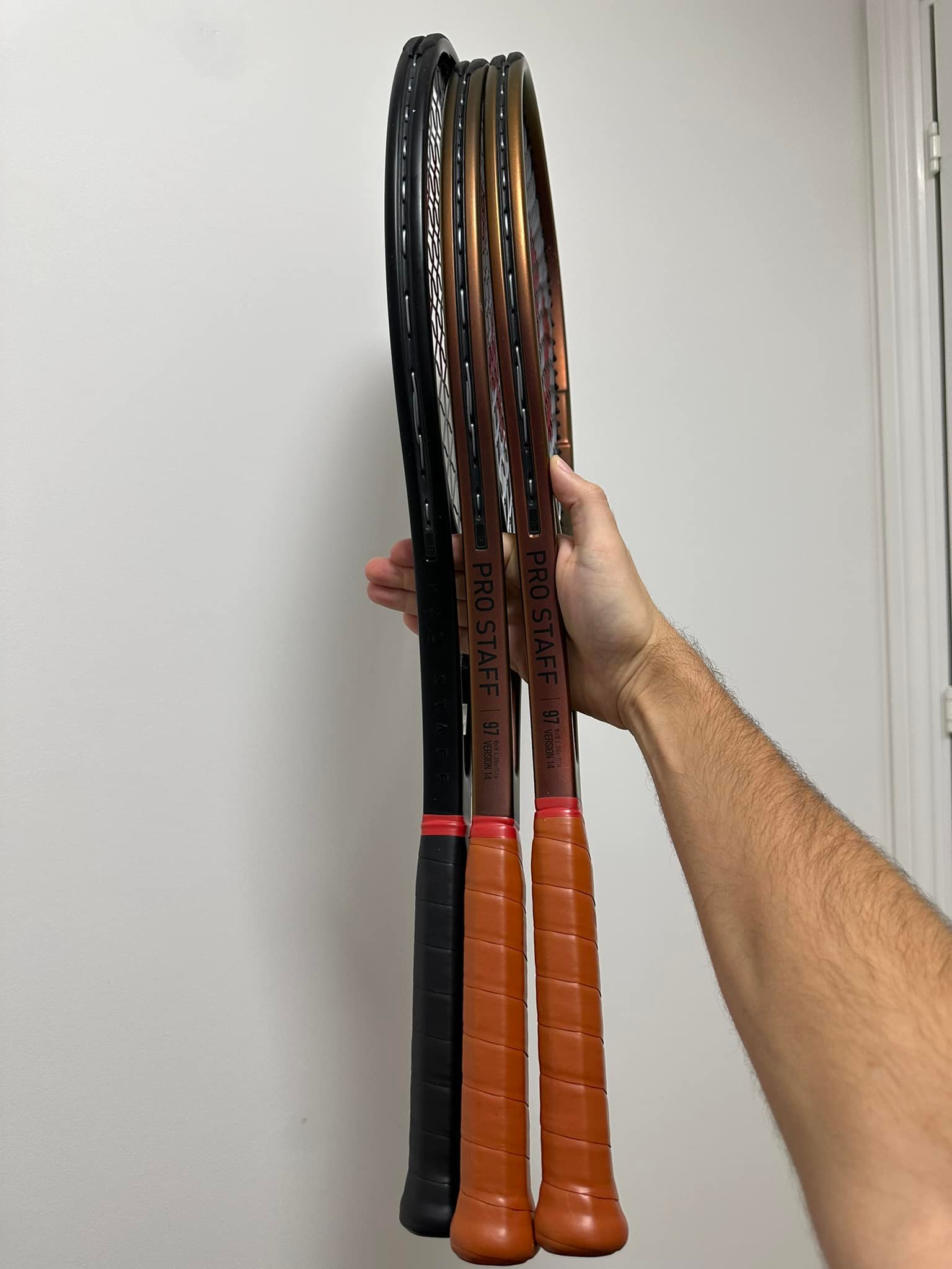 For Sale 3 x Wilson Pro Staff 97 v14 (2 bronze, one noir) Grip 2 