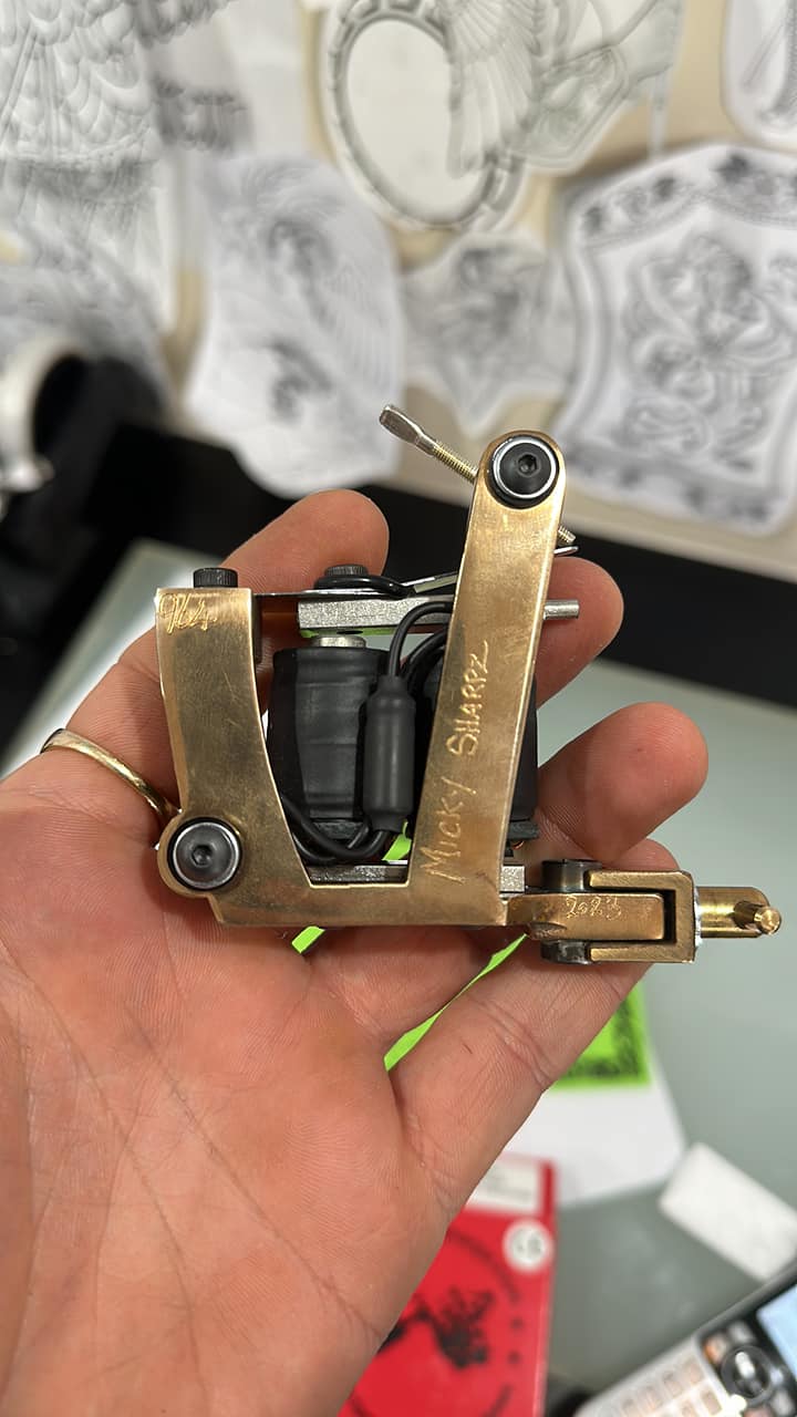 Is this Micky Sharpz tattoo machine genuine?