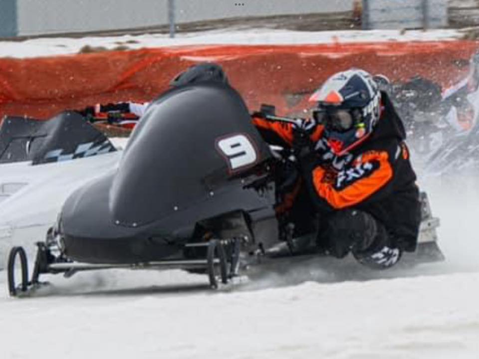 F500 Snowmobile Racing