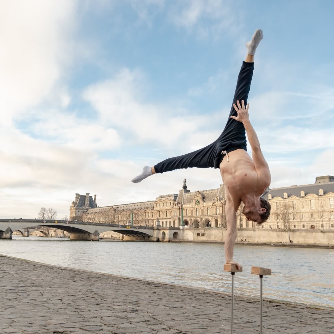 #cirque #handstand #oahs #calisthenics #acro | Zep Ced