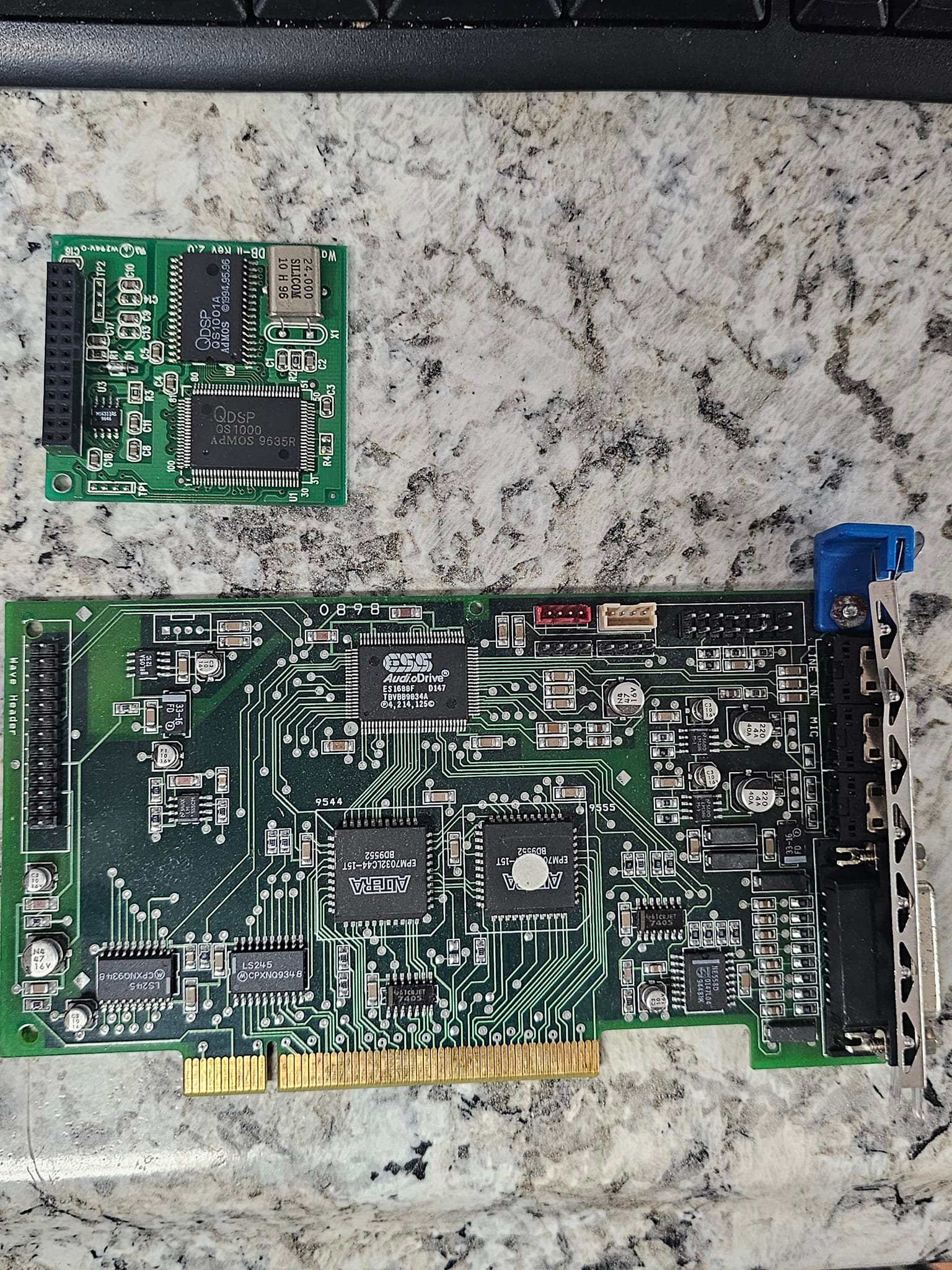 Rare ChipChat 32 microchannel sound card found