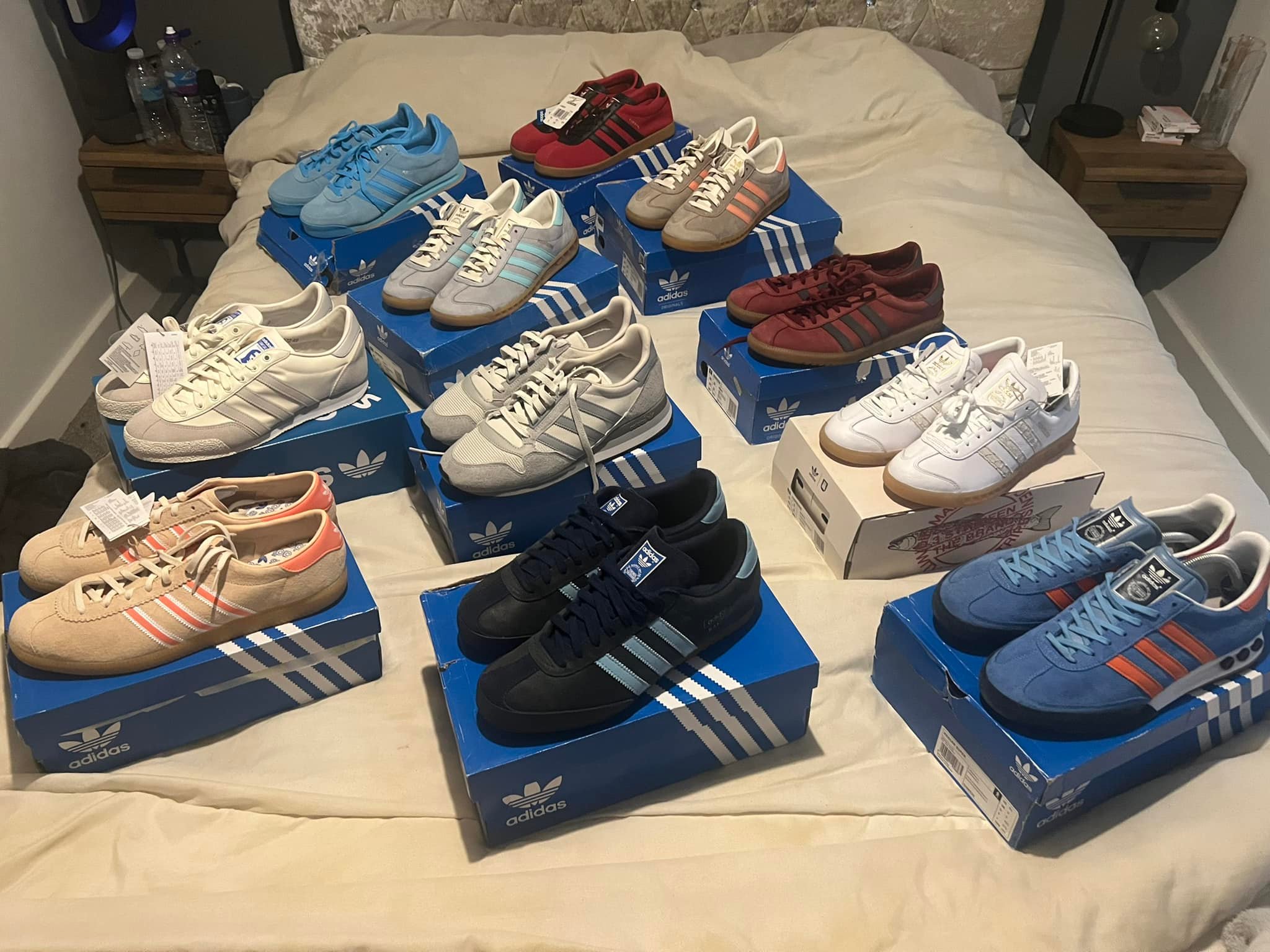 รองเท้ามือสองของแท้(Nike adidas Market Thailand) | Facebook