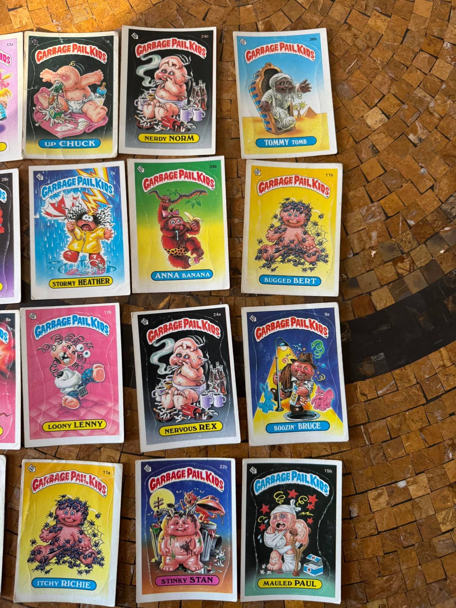This is a complete Garbage Pail Kids vintage 1986 series 4 set of