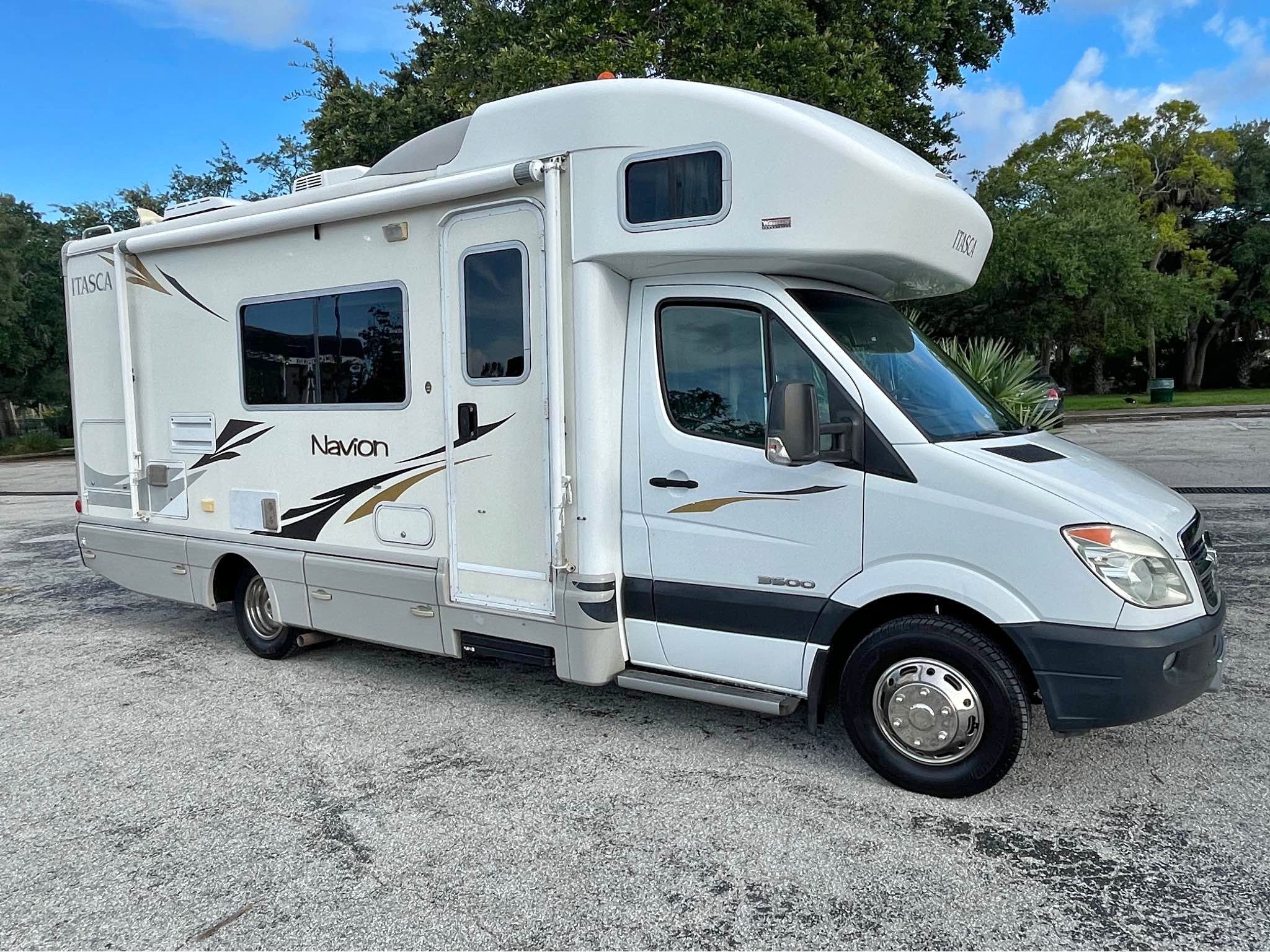 2008 Winnebago itasca navion 24h - RVs & Campers - Tampa, Florida ...