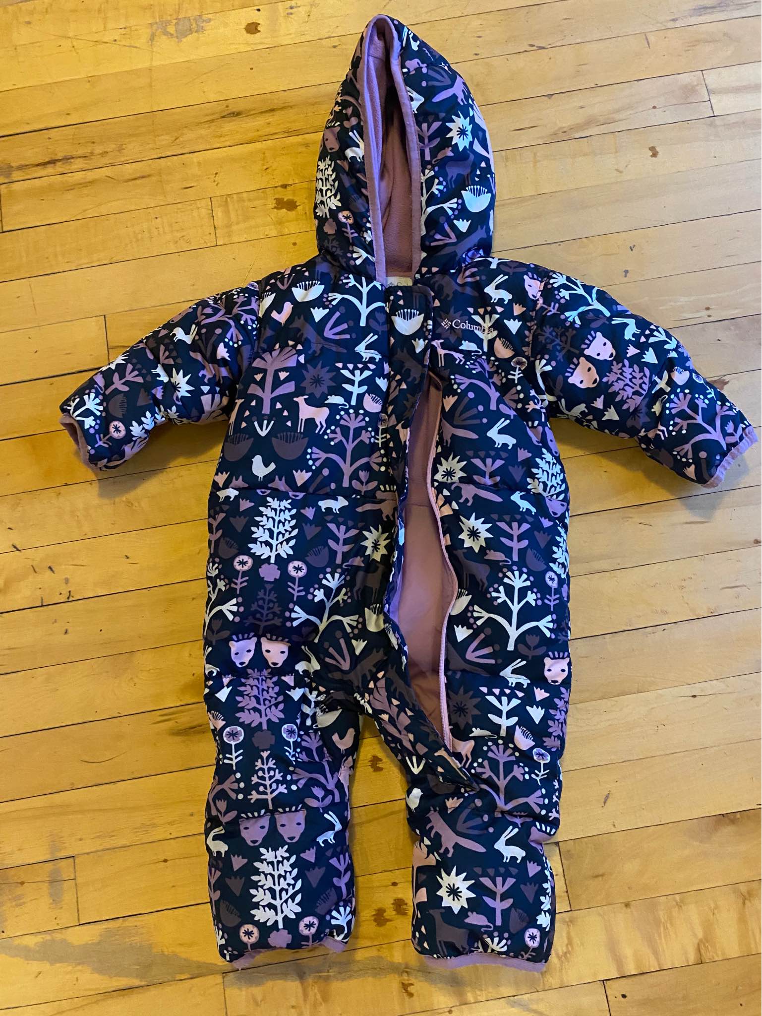 Columbia 6-12m snowsuit | Used - Good | $30.00 | Kimberley 