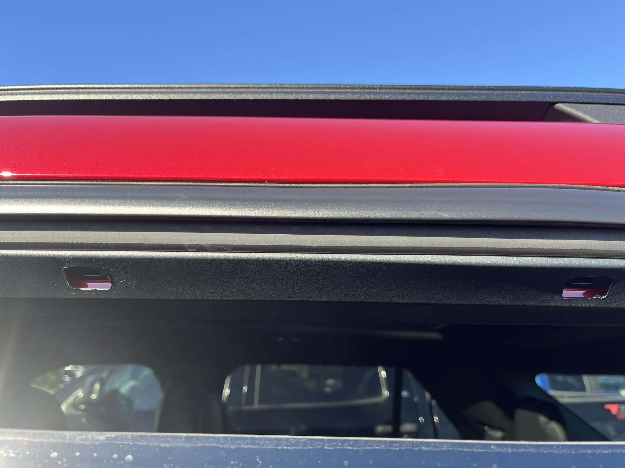 2002-2005 Explorer License Plate Holder Rear Tailgate License Plate Shield & Handle Bracket For 2002-2005 Ford Explorer Ford Explorer Handle