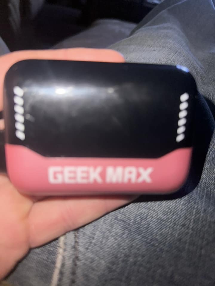 how to spot fake geek bar pulse x Geekbar Official Notice‼️please be aware of the counterfeit Geekbar devices out there. #Geekbar #geekbar #GeekBar #GeekbarPulseX #ChooseRealGeekbar #VerifyGeekbarSecurityCode Flavor:Strawberry Mango (Planet Edition) Mint Disposable Vape Orange Slush Geek Bar