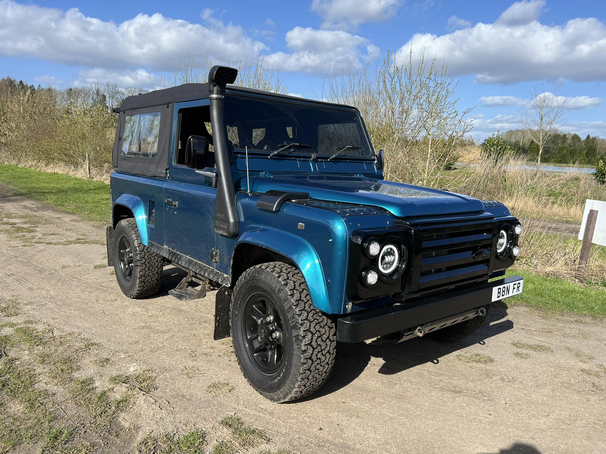 🔥 LAND ROVER DEFENDER 90 3.0 P400 🔥 - Year 2021 (A) - Local used
