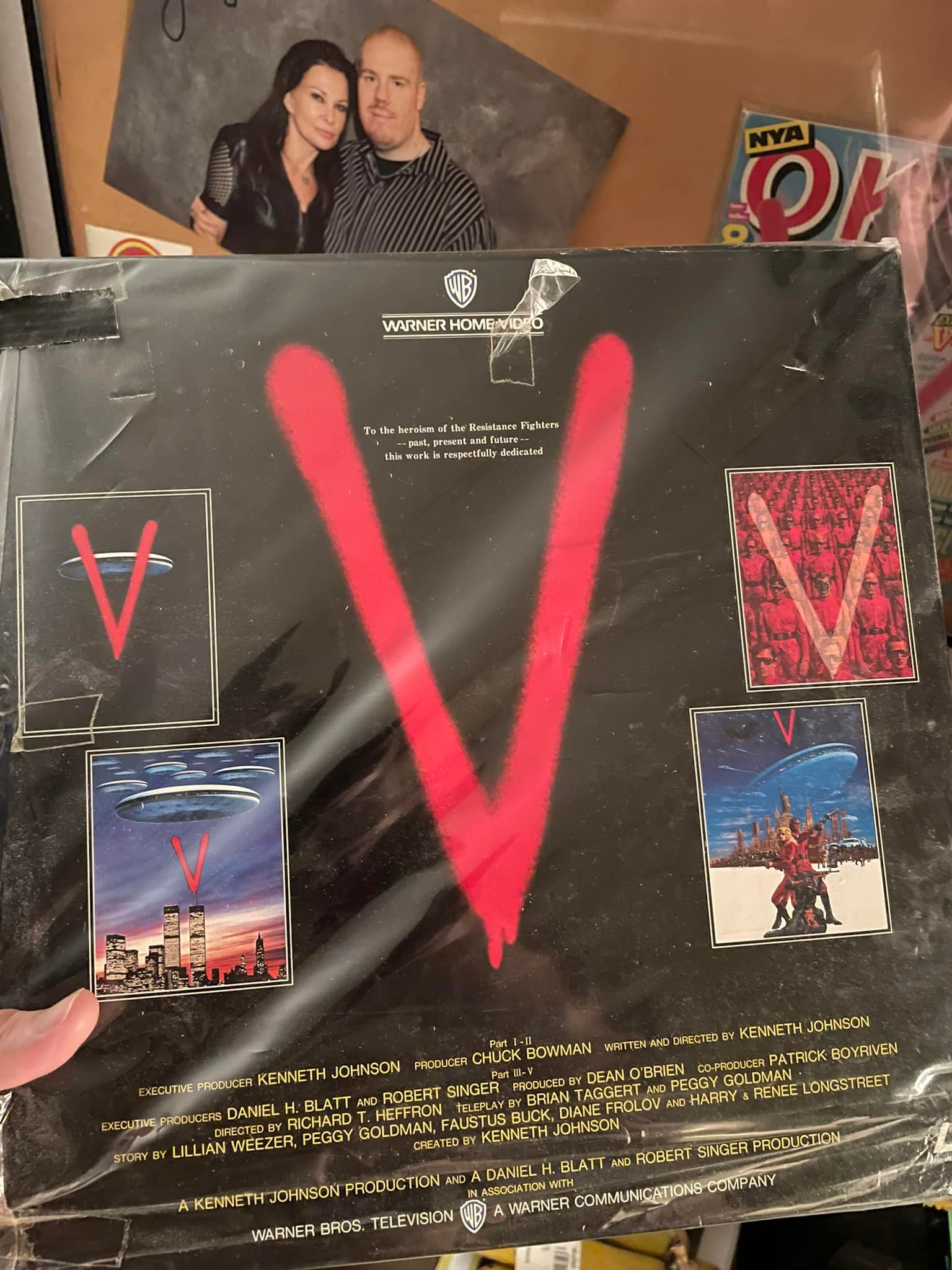 Japanese laserdisc edition of V miniseries and final battle
