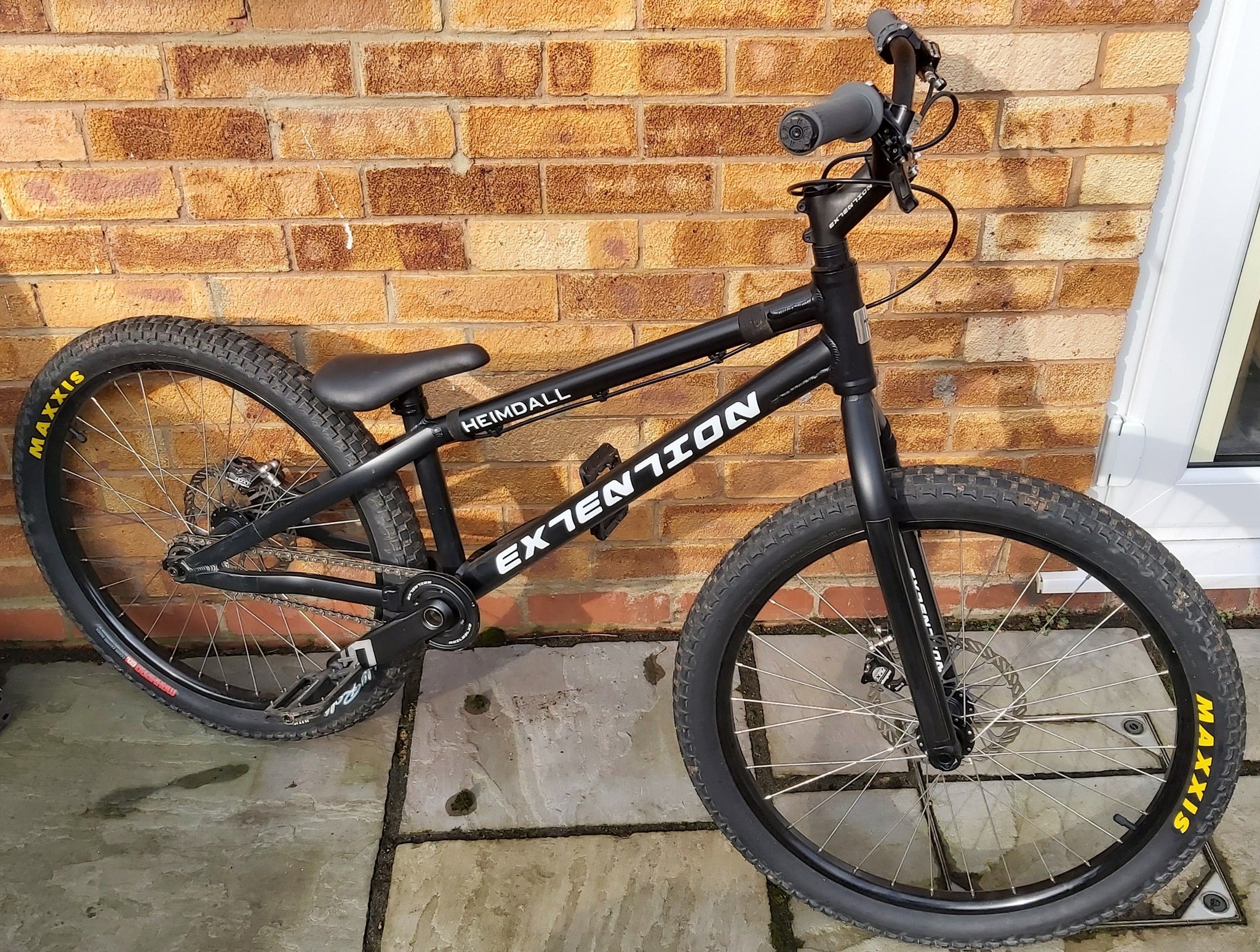 楽天市場】24 インチ トライアル 自転車の通販 | EXTENSION JARVIS 24 