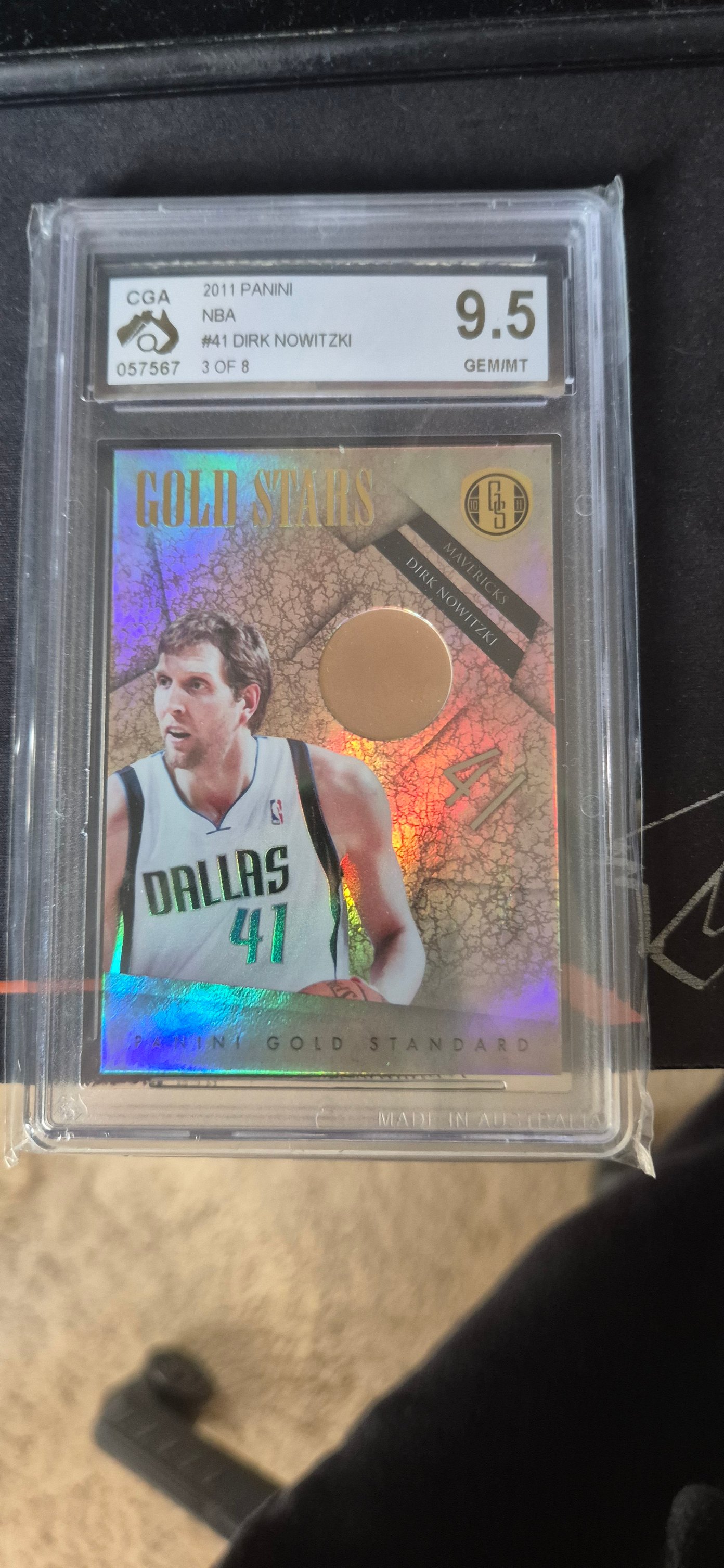 2011 Dirk Nowitzki Gold Stars Card with 14ct Gold