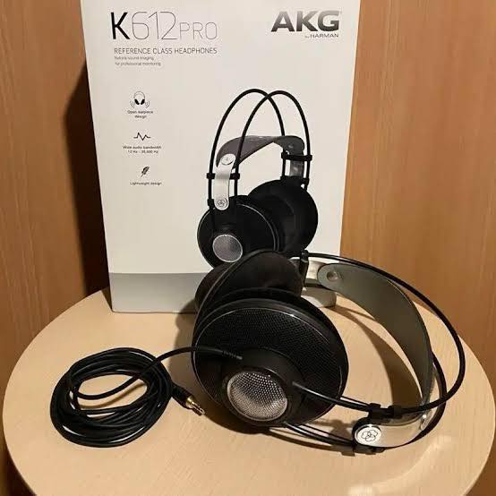 Modded AKG K612 headphone sound improvement