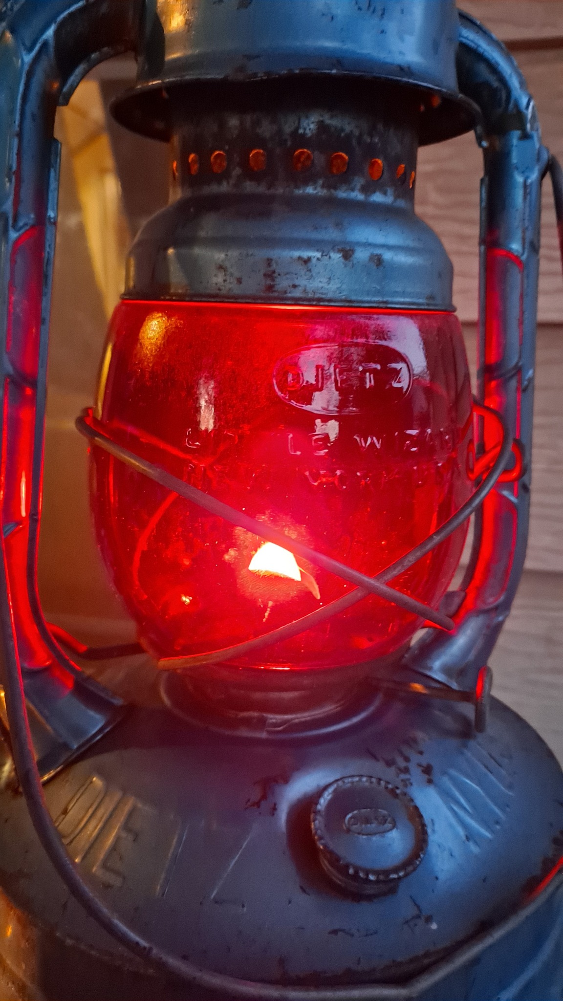 What year is the Dietz Little Wizard lantern?