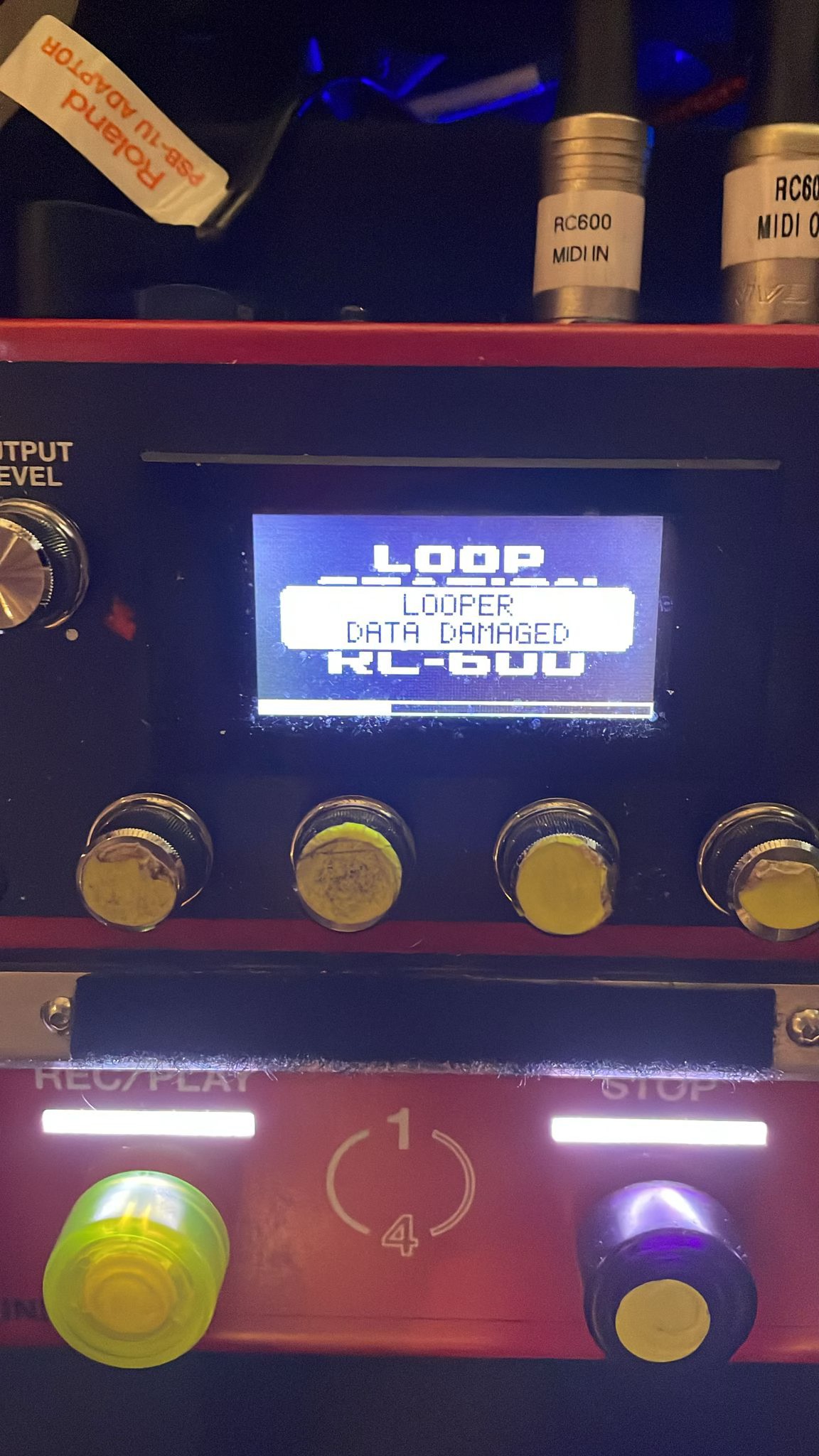 Boss RC-600 LoopStation Group | HOW TO FIX THE DATA CORRUPTION ERROR ...