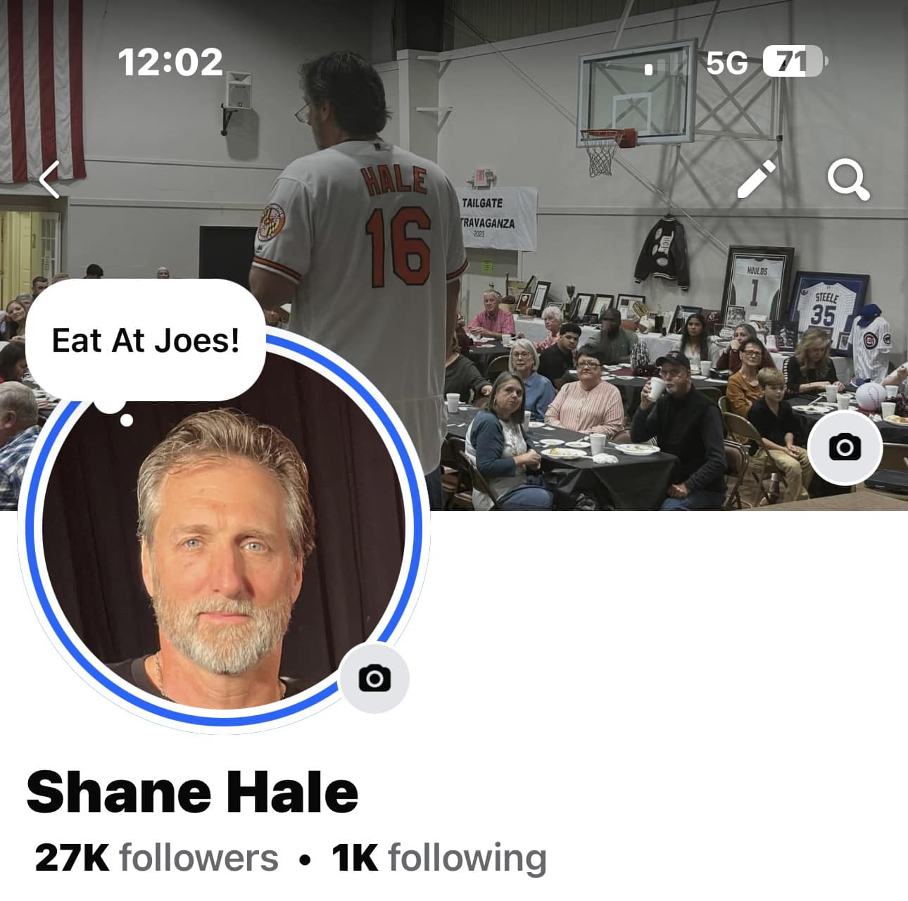Shane Hale - Shane Hale added a new photo — at Joe's Pizza...