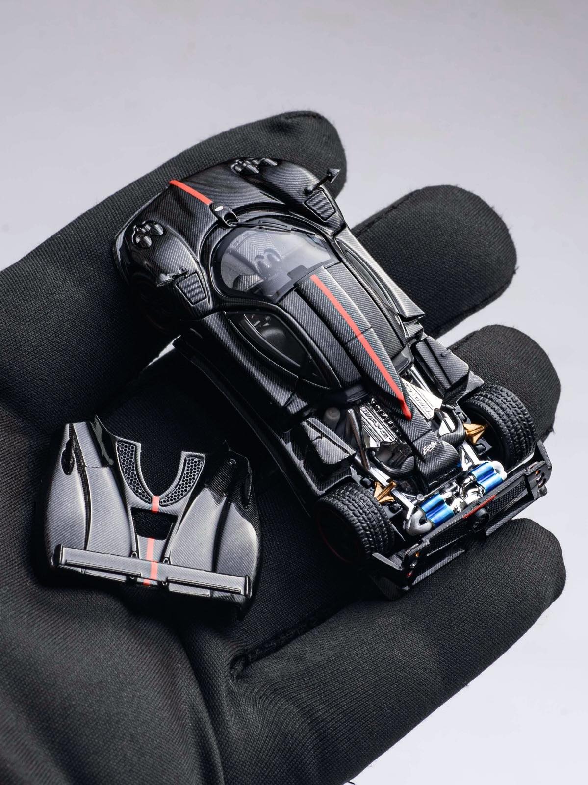 1:64 Pagani Zonda Cinque by FiberRun