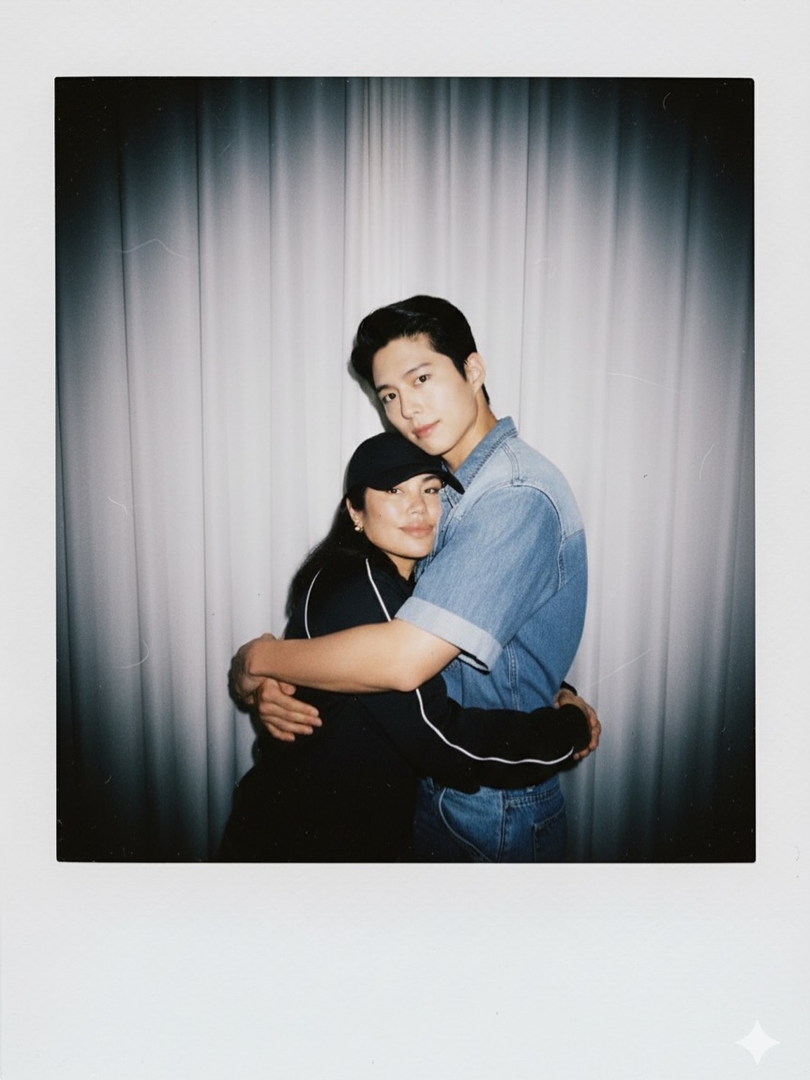 Rona - Nothing but love for @bogummy Wag na magselos @eruption23 | Facebook