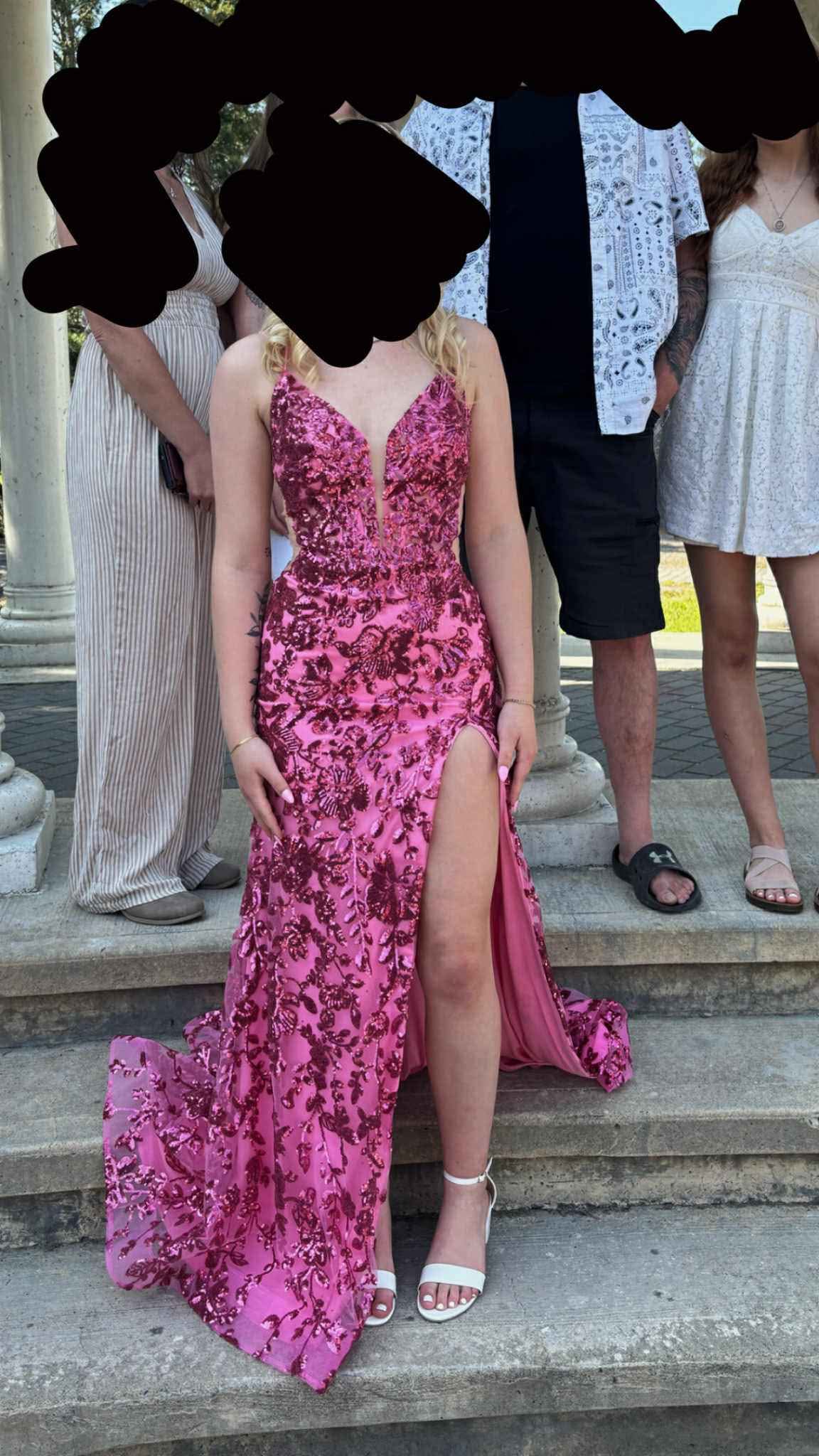 Prom dress - Dresses | Facebook Marketplace