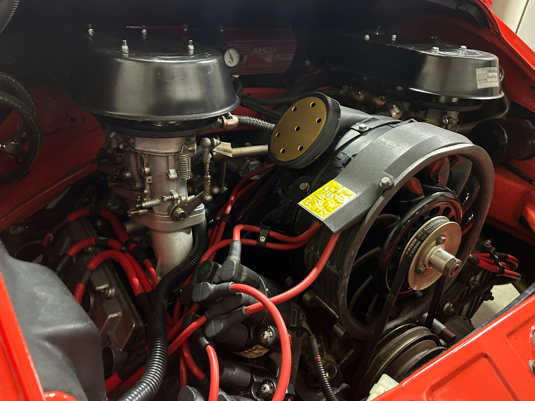 Discovering 46 IDA carbs on a 3.6 964RS engine