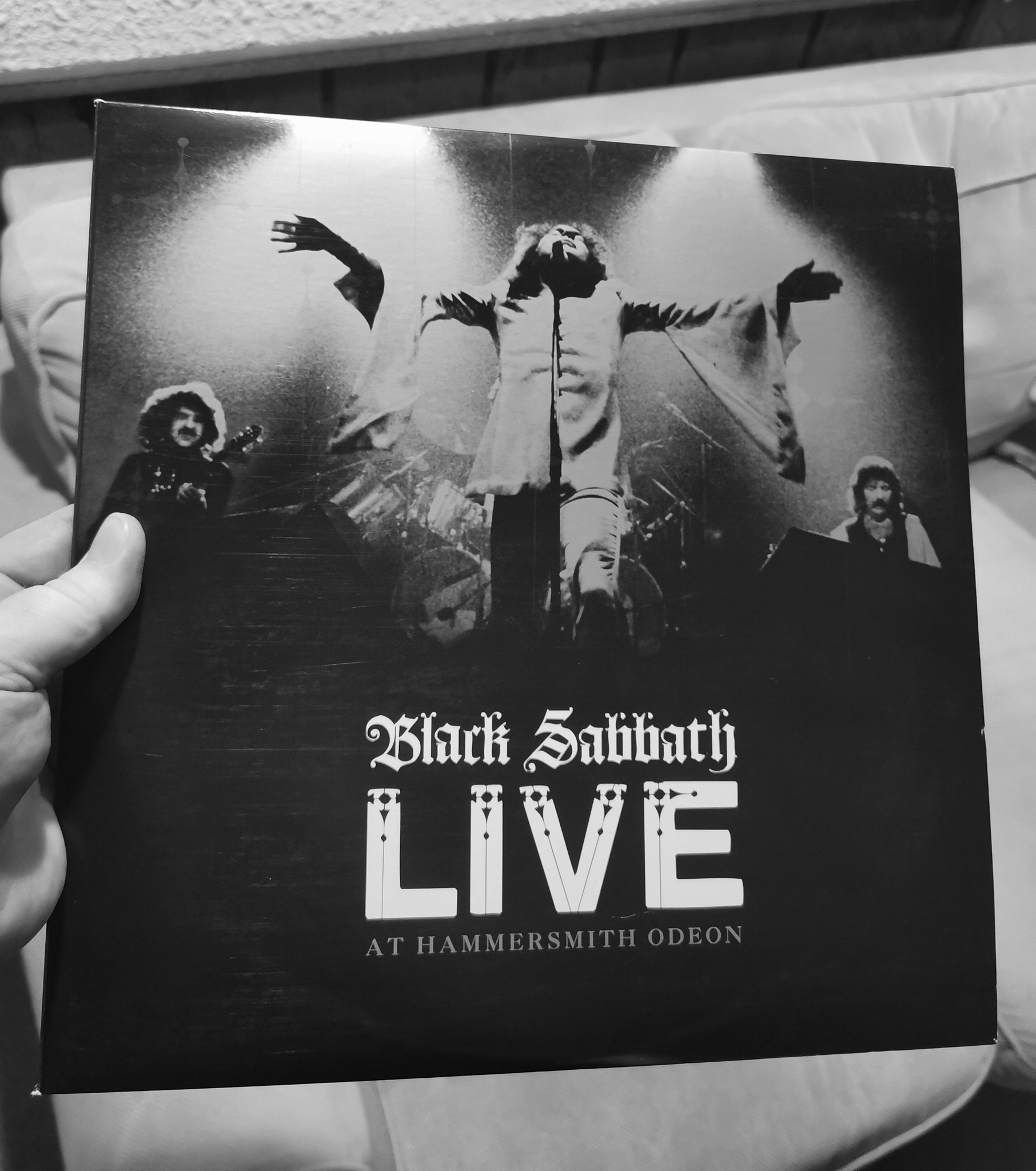 Black Sabbath live recordings from Mob Rules tour