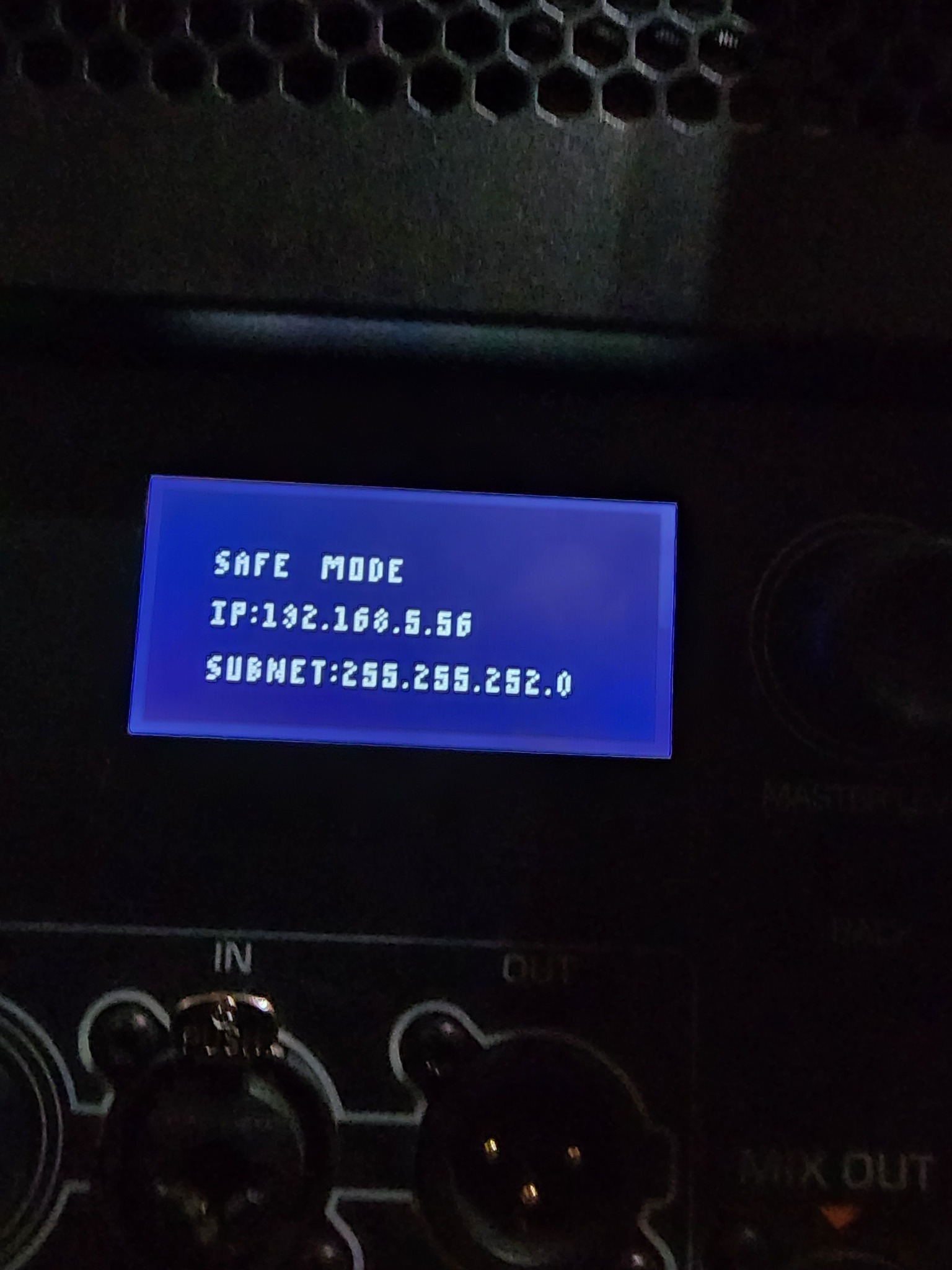 srx835p stuck in boot loop?