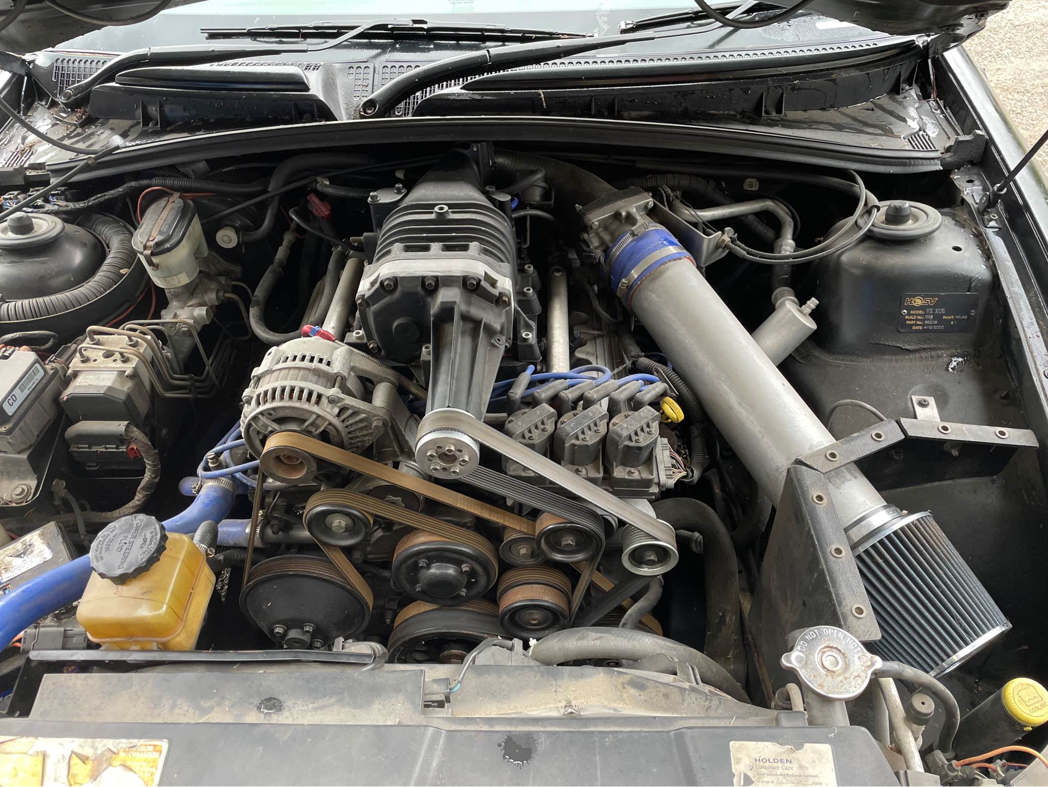2001 HSV XU6