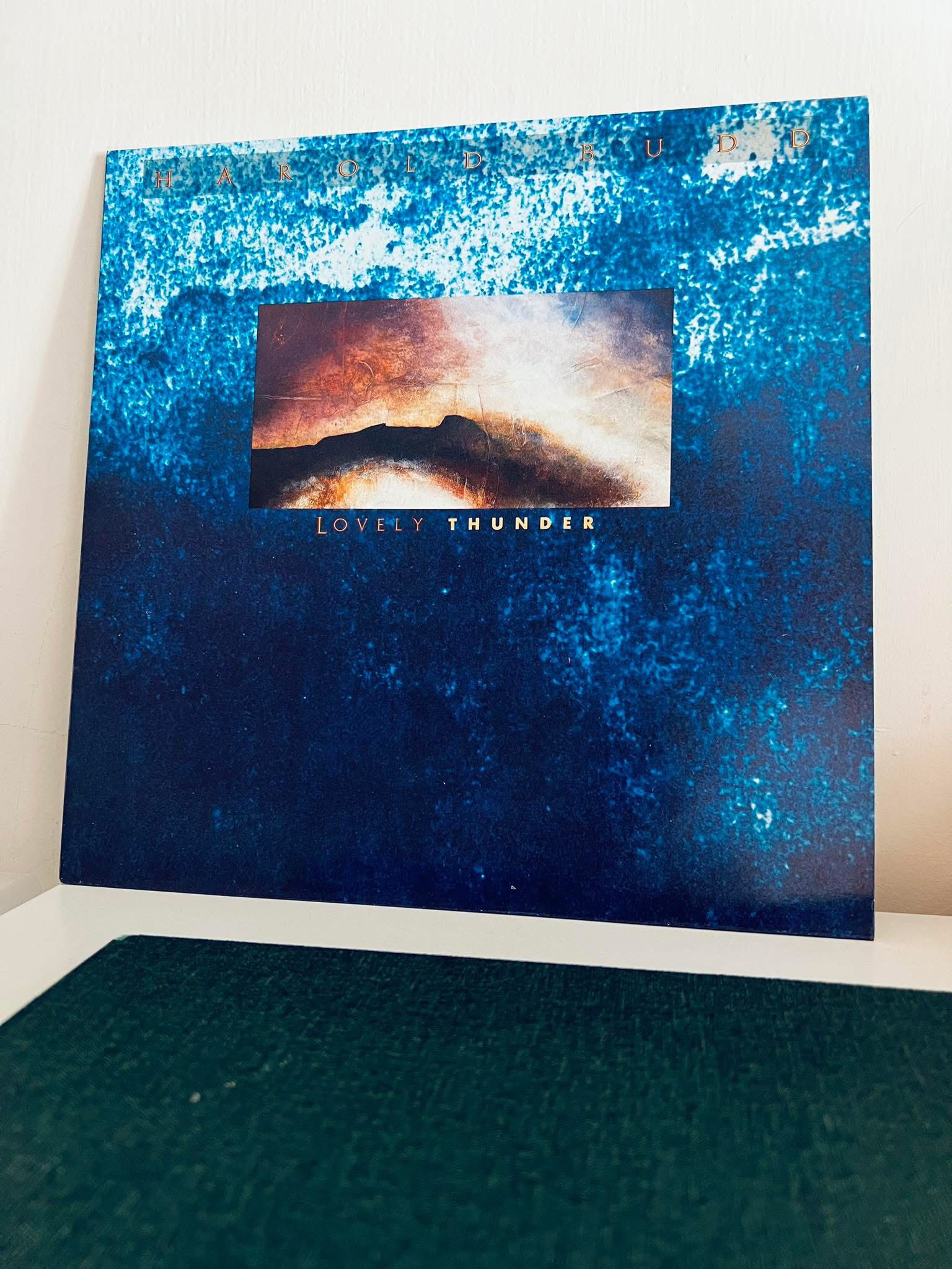 One of the best and most relaxing and enjoyable Ambient Albums I