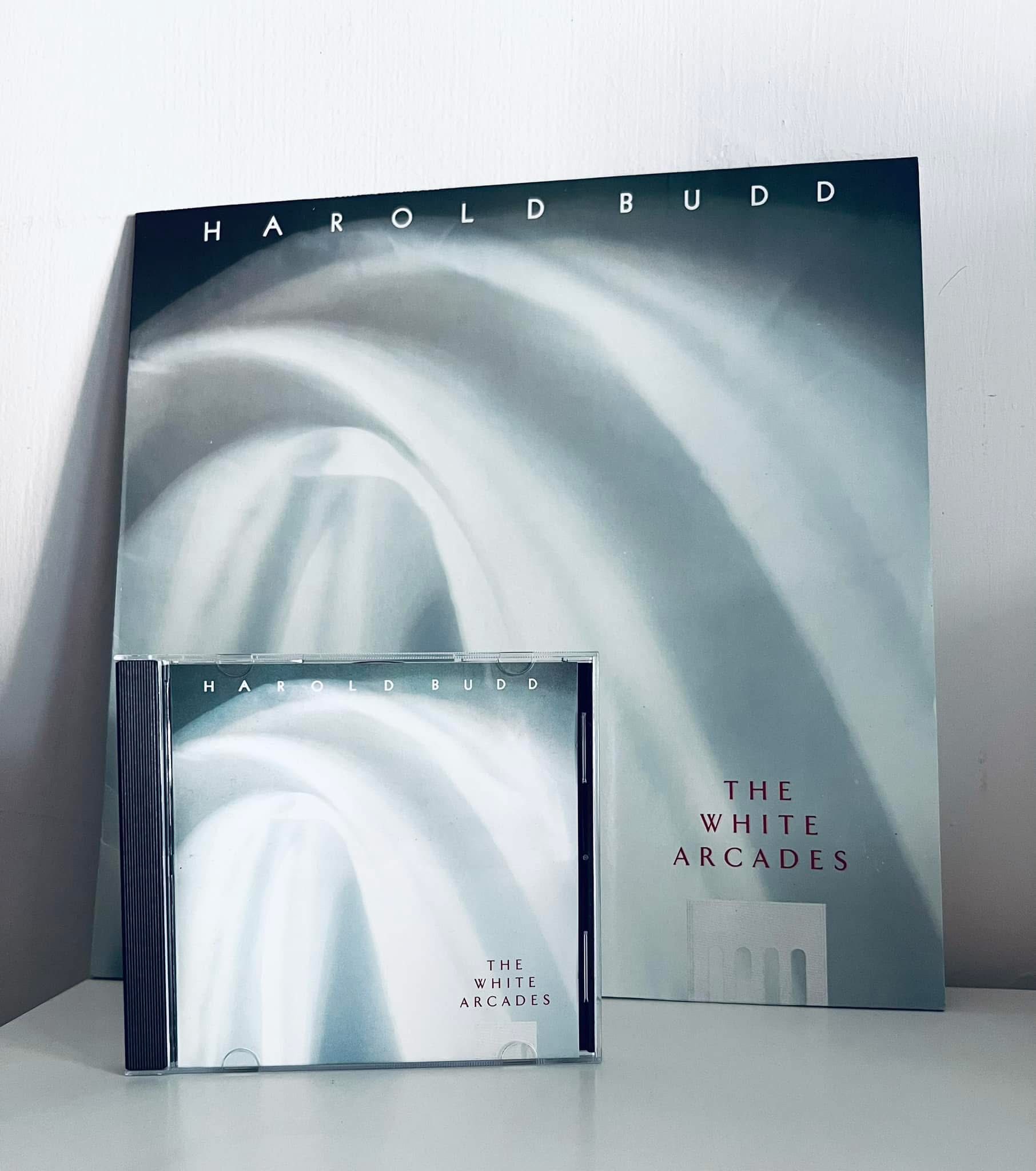 One of the best and most relaxing and enjoyable Ambient Albums I