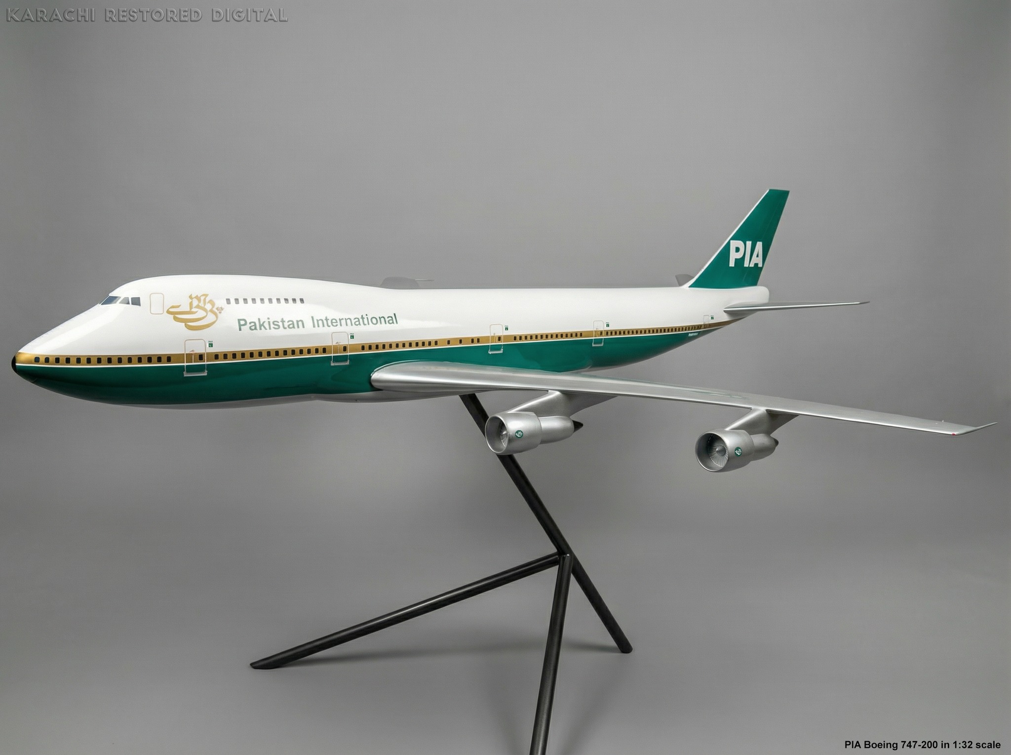 1:32 PIA B747-200 model in Sohni Dharti livery