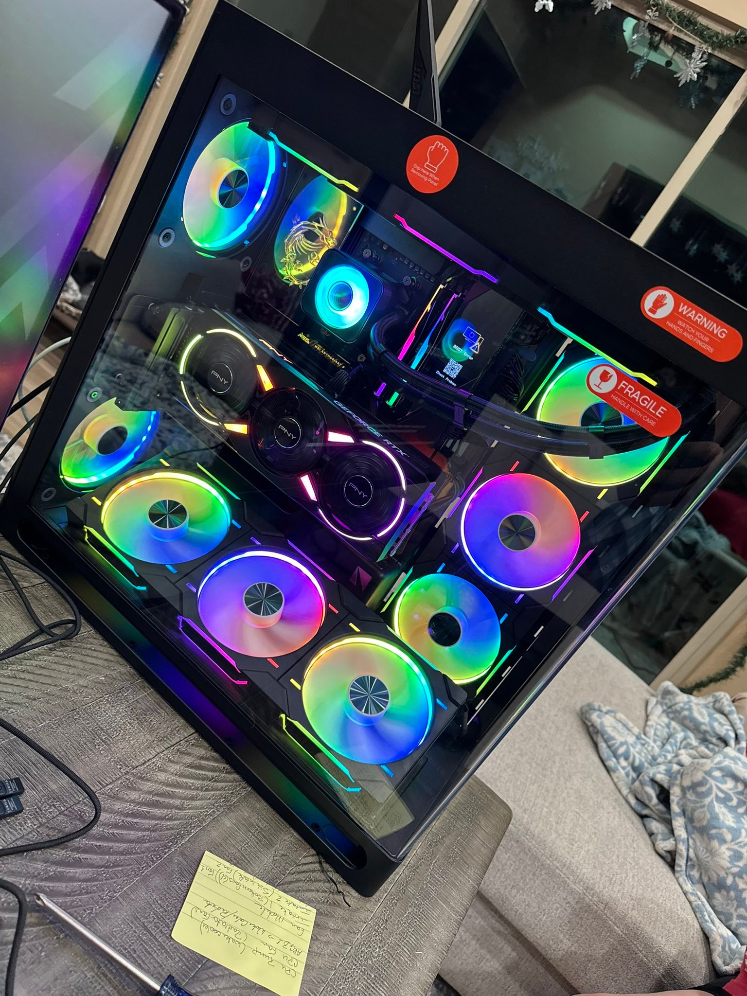 للبيع Case: HP Z420 CPU: Intel Xeon E5-1620 v1 GPU: NVIDIA GeForce 