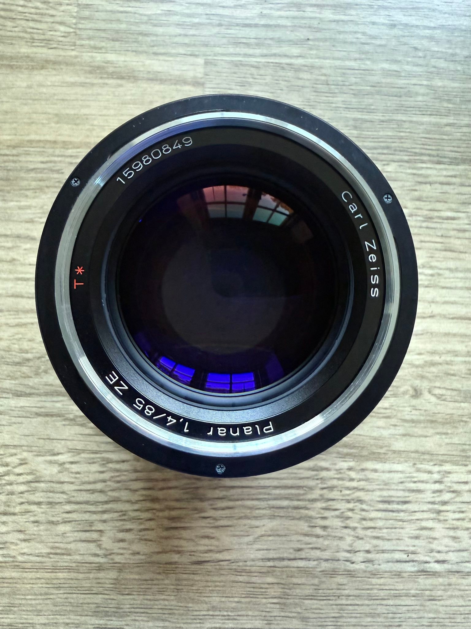 Canon 5d mkii Carl Zeiss Jena Tessar DDR 2.8/50 Key light and soft 