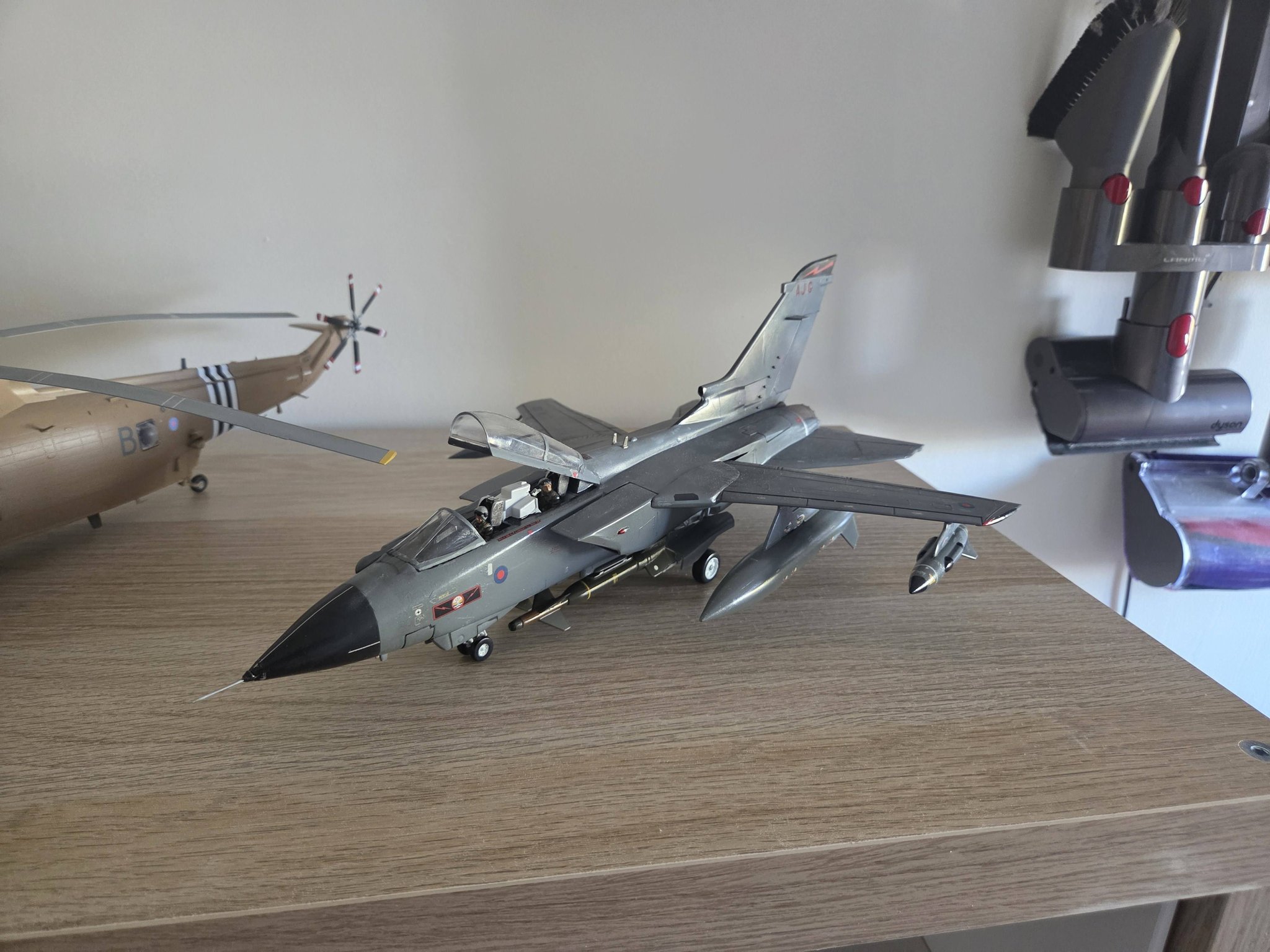 Airfix 1:48 Tornado GR4 model kit build