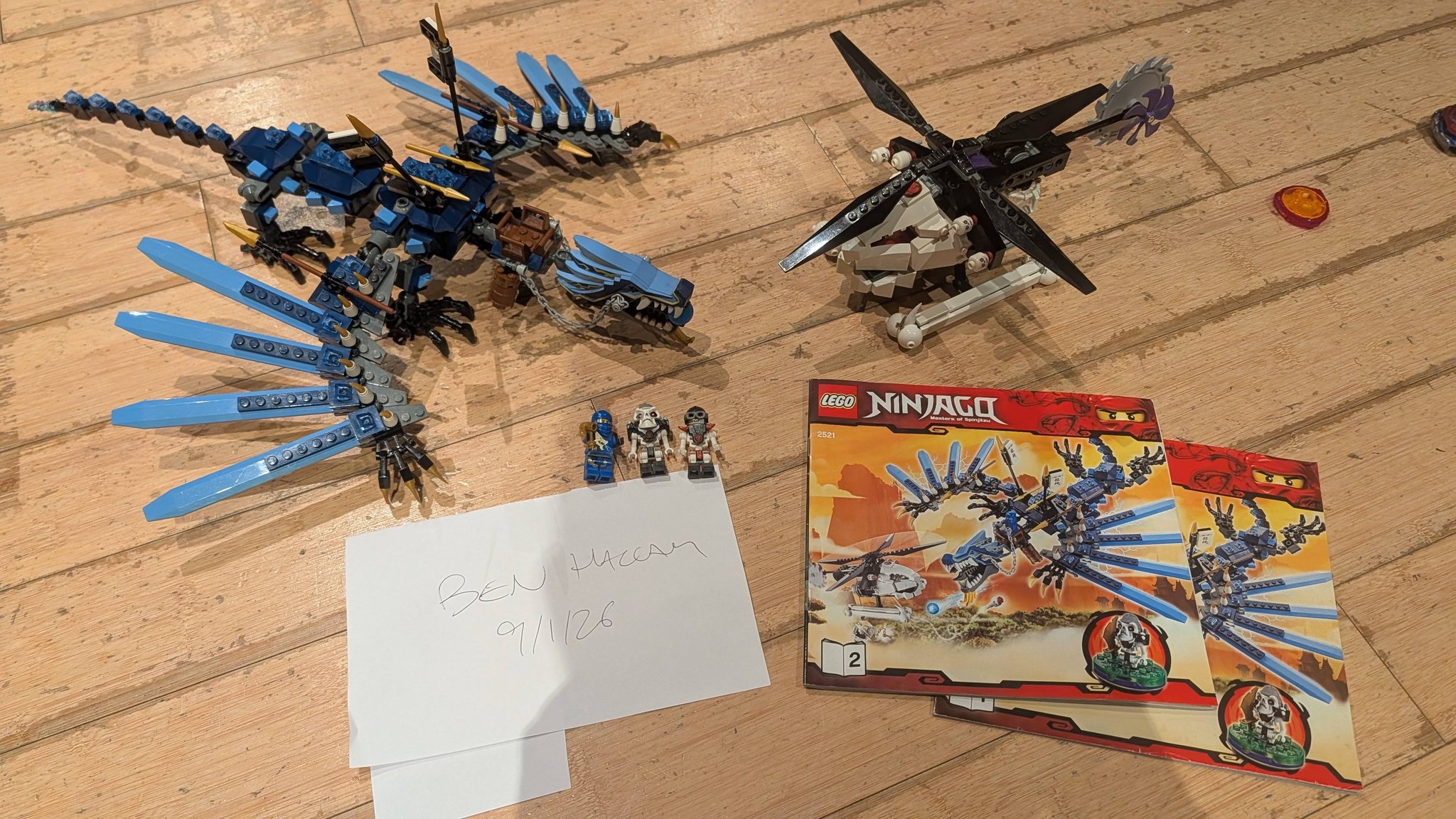 Lego 2507 fire temple (dragon only) nothing is missing except the