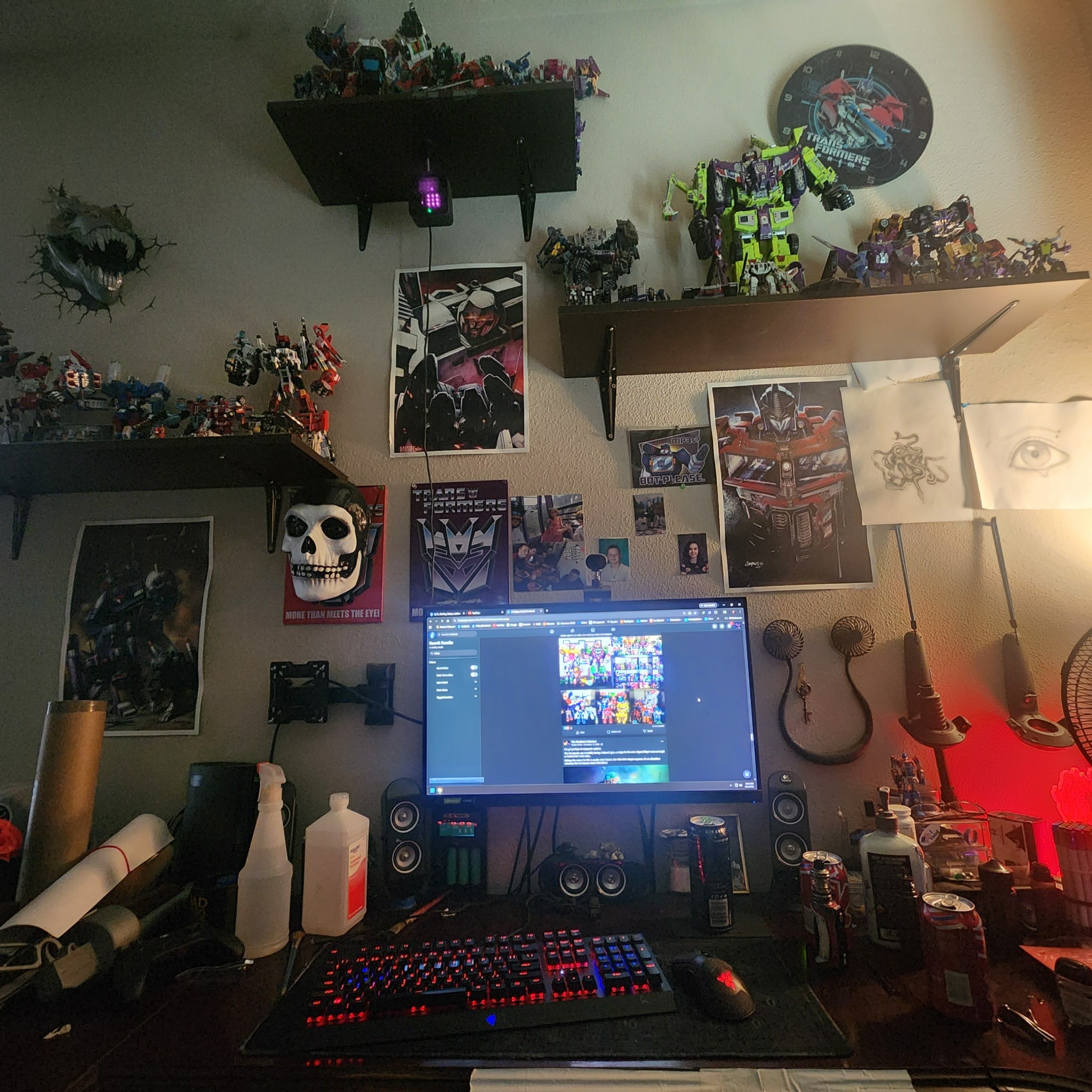 AMD Ryzen 5 7600X gaming PC setup with open-air case