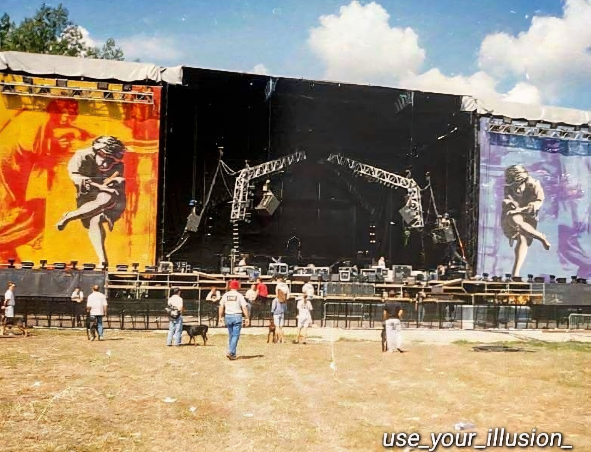 Guns N