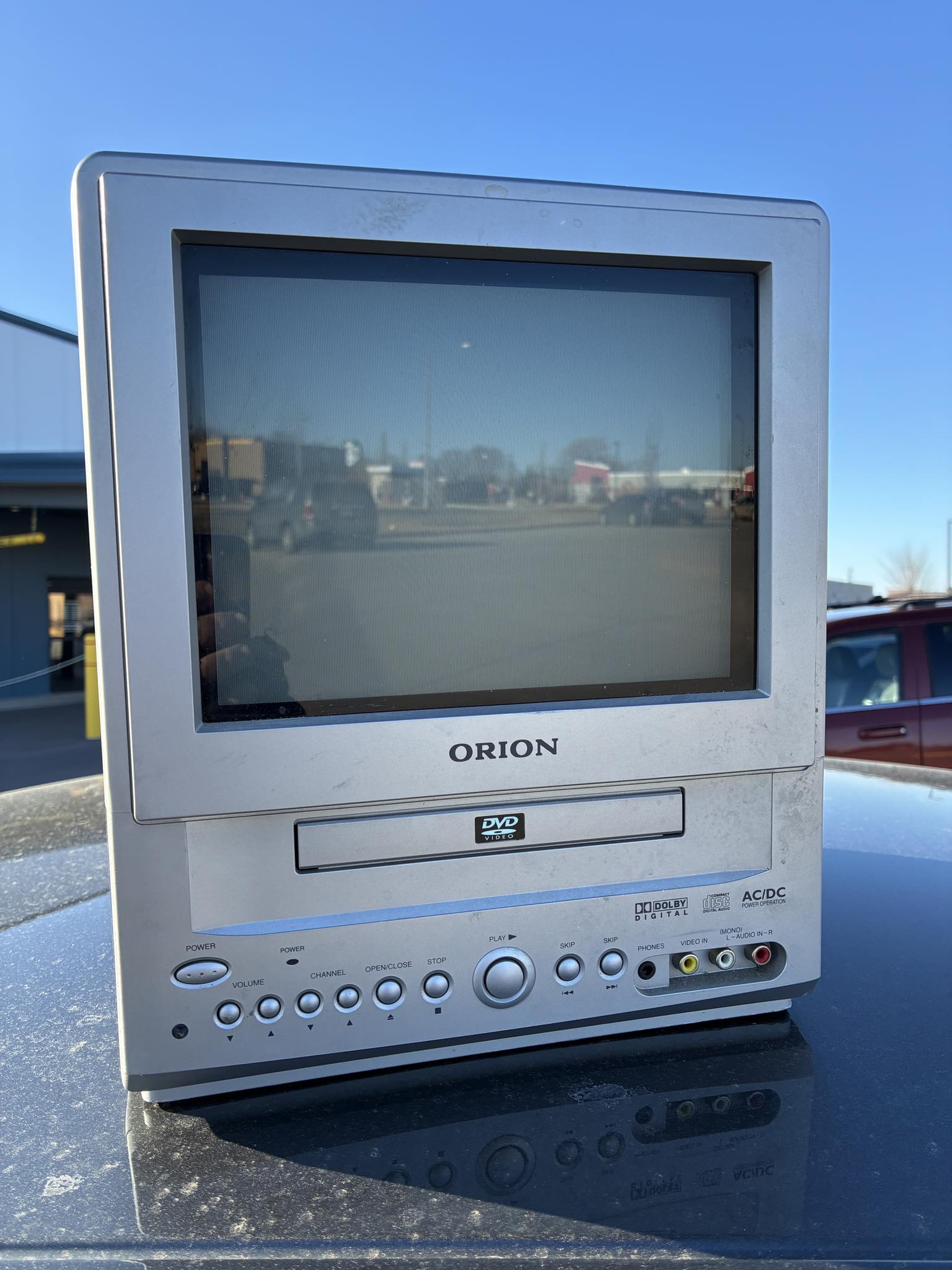 New Haul Retro Orion 6CW2 5inches Display Color TV