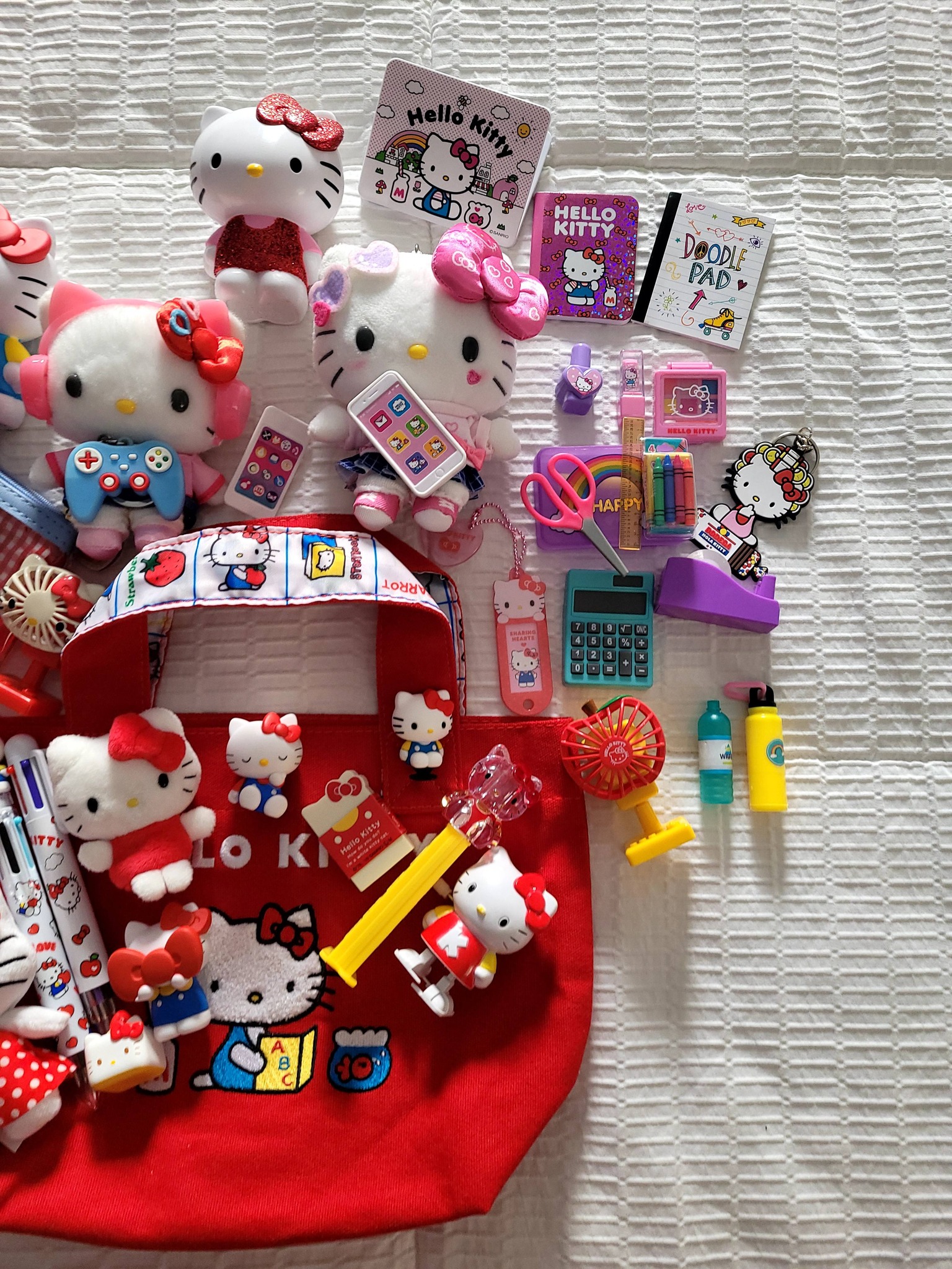 Limited Edition 🇯🇵 Official Hello Kitty × 7-Eleven Japan