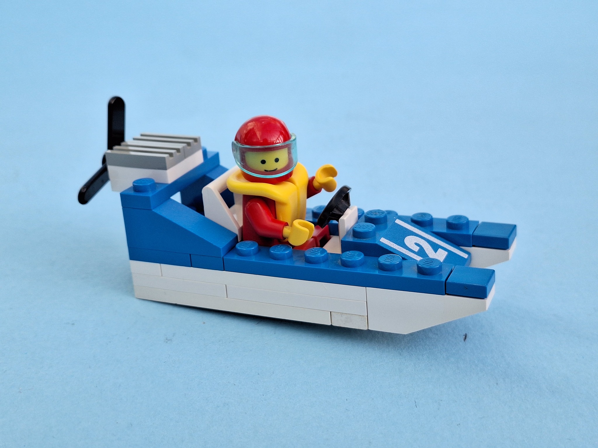 6508 Wave Racer. Another one resurrected from the pile of my