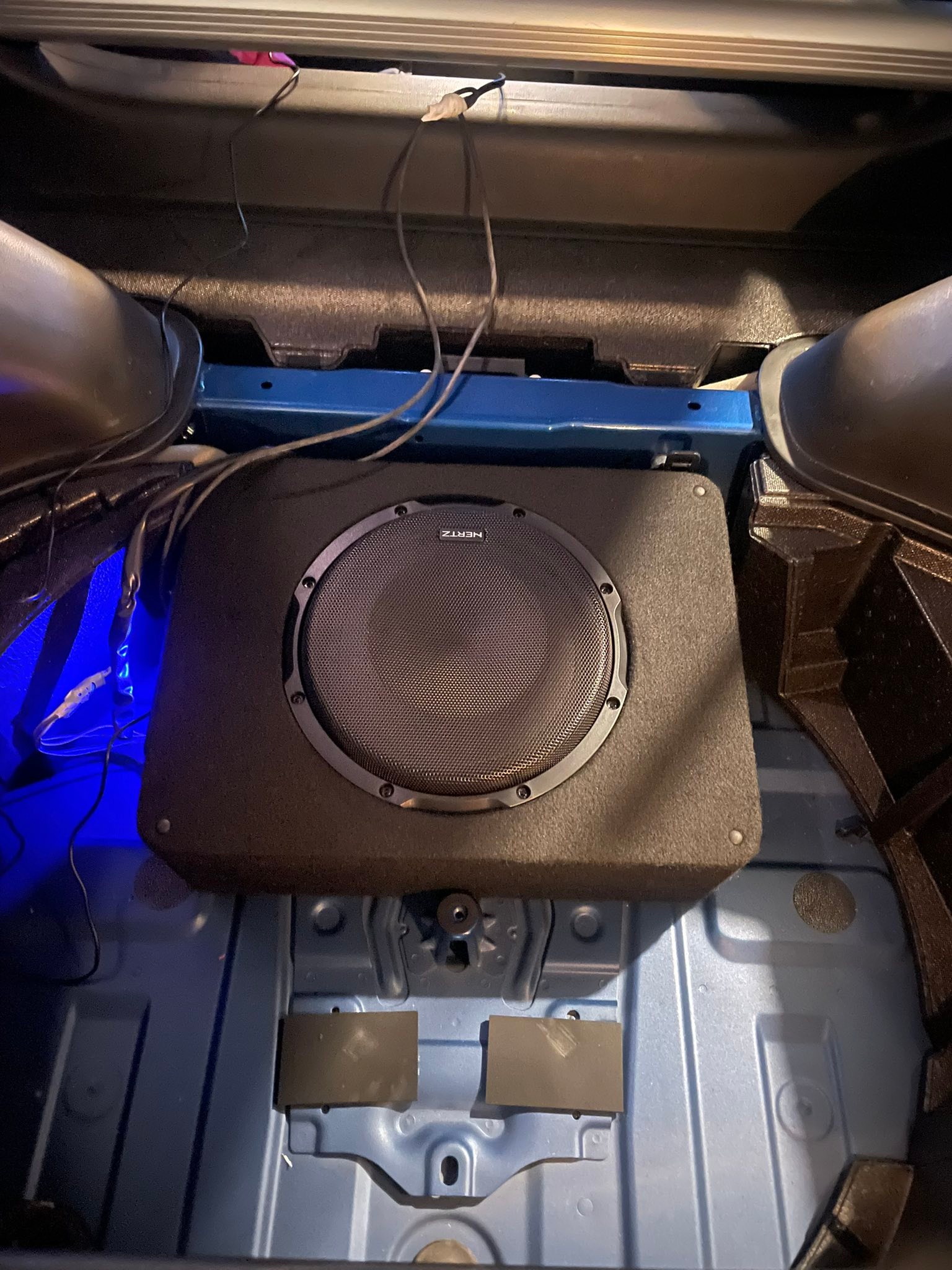 Hertz CBA250 subwoofer upgrade for Nissan Z