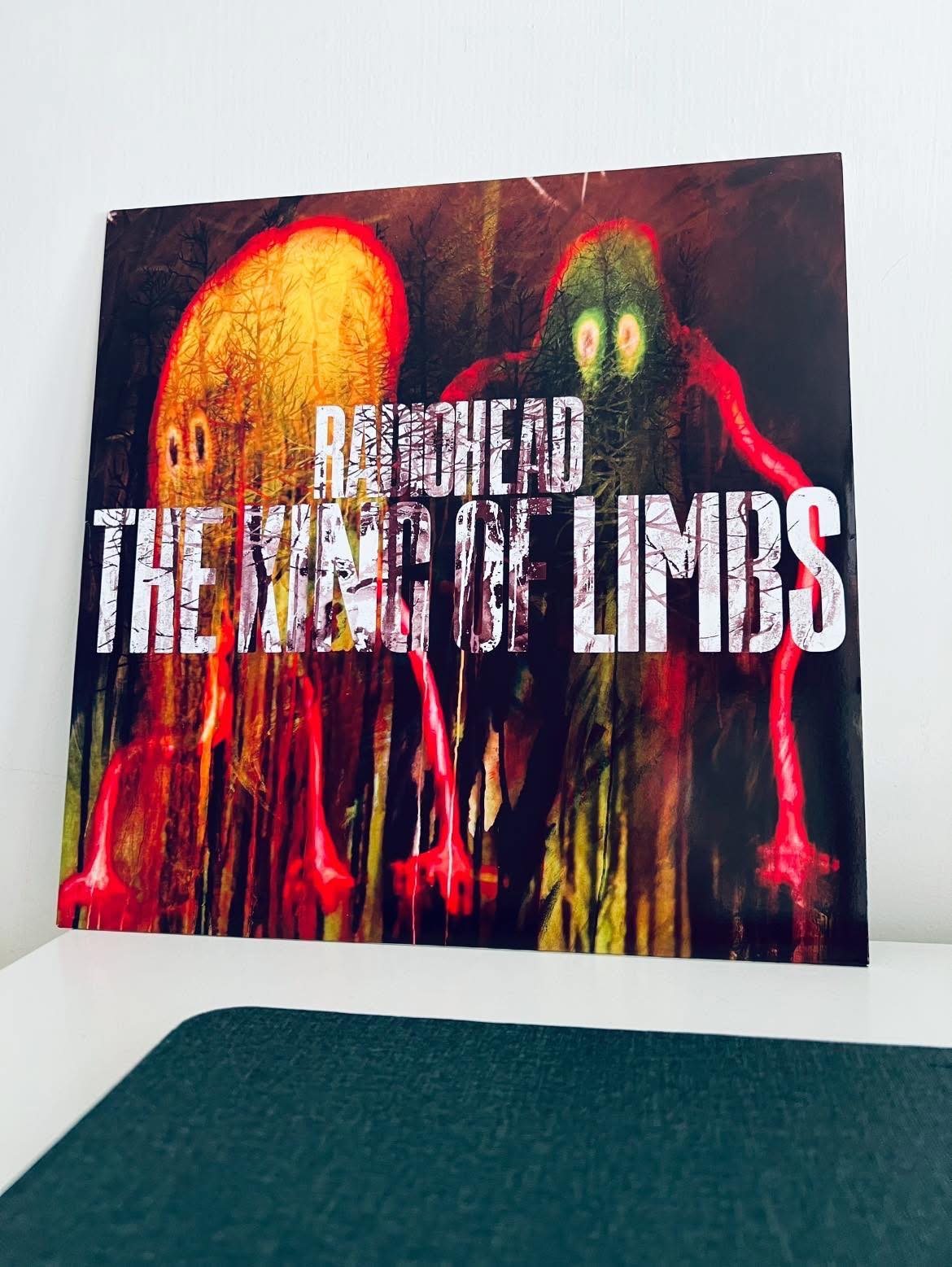 The King of Limbs Album Cover 8-bit. 📷 u/xX_Random_Reddit_Xx