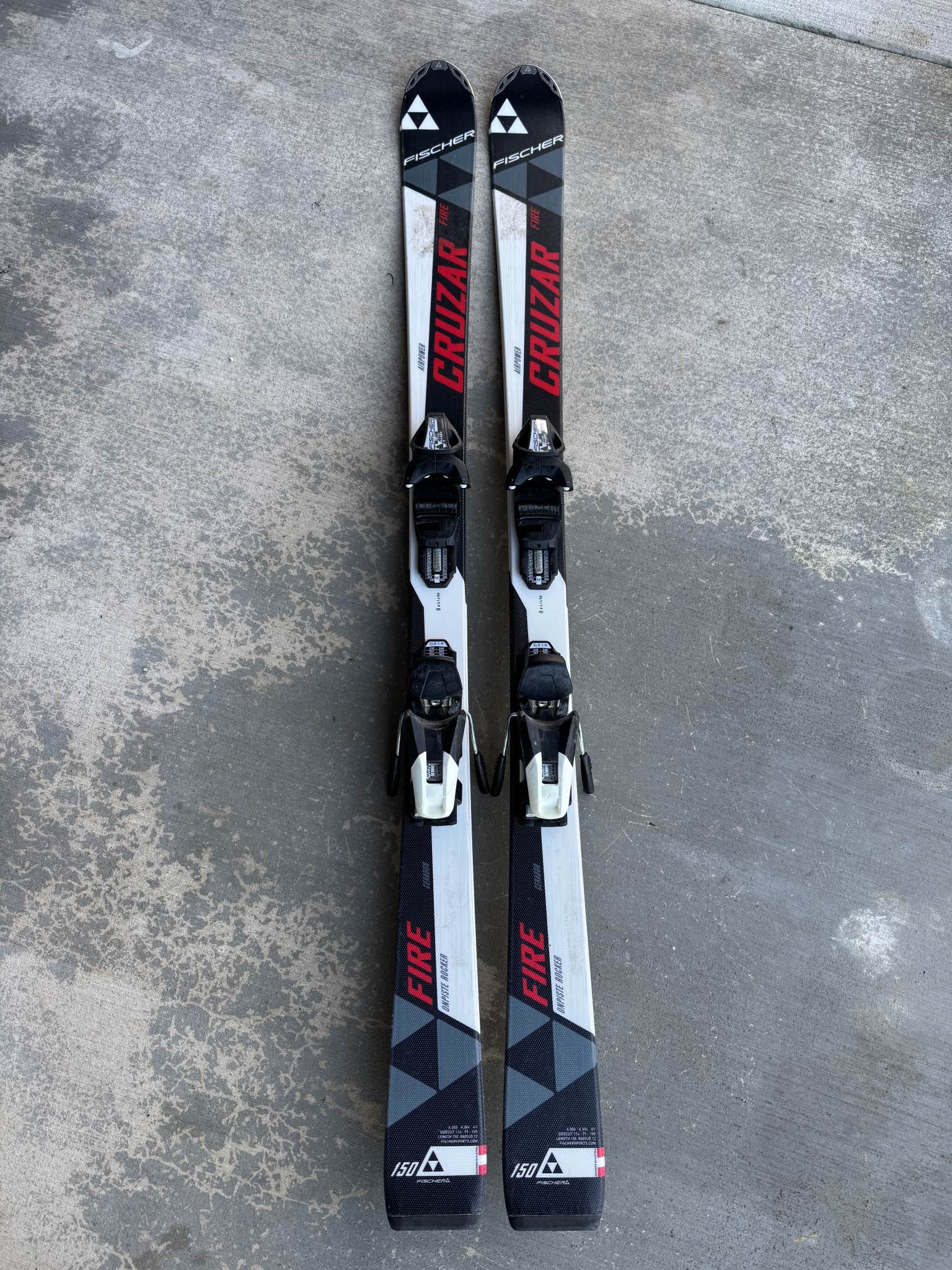 Skis Size 150 cm | Used - Good | CA$100.00 | Tofino, British Columbia