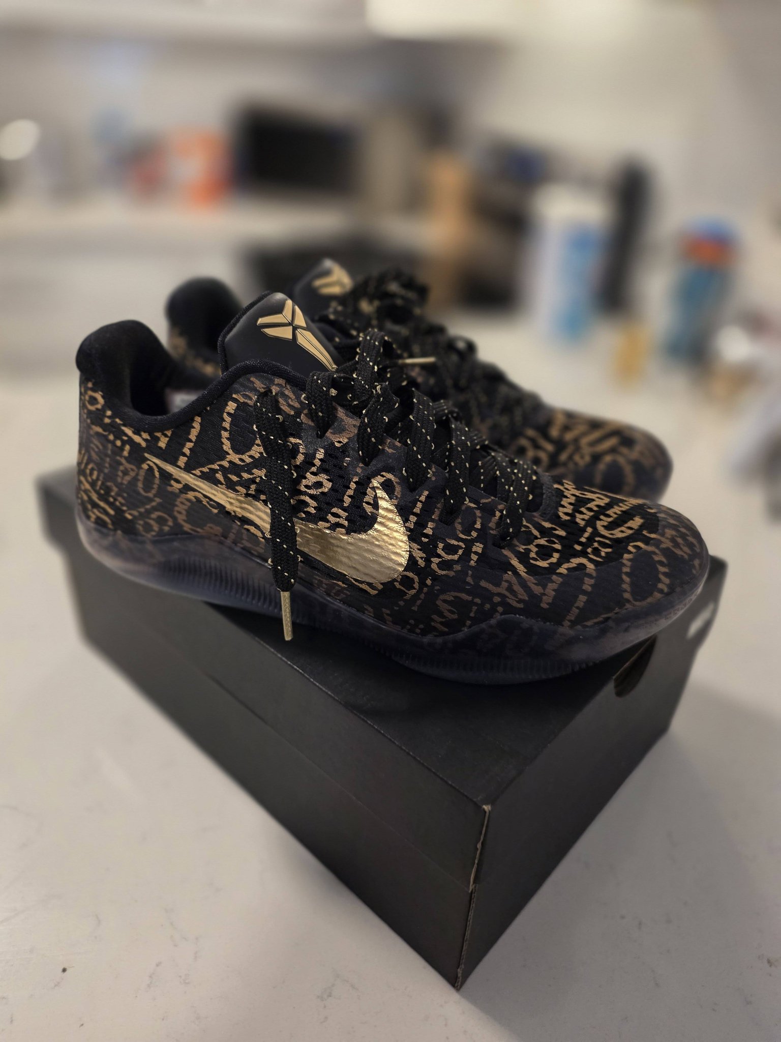 Nike Kobe 11 Protro Mamba Day Size 10 US Brand New with Box Email 