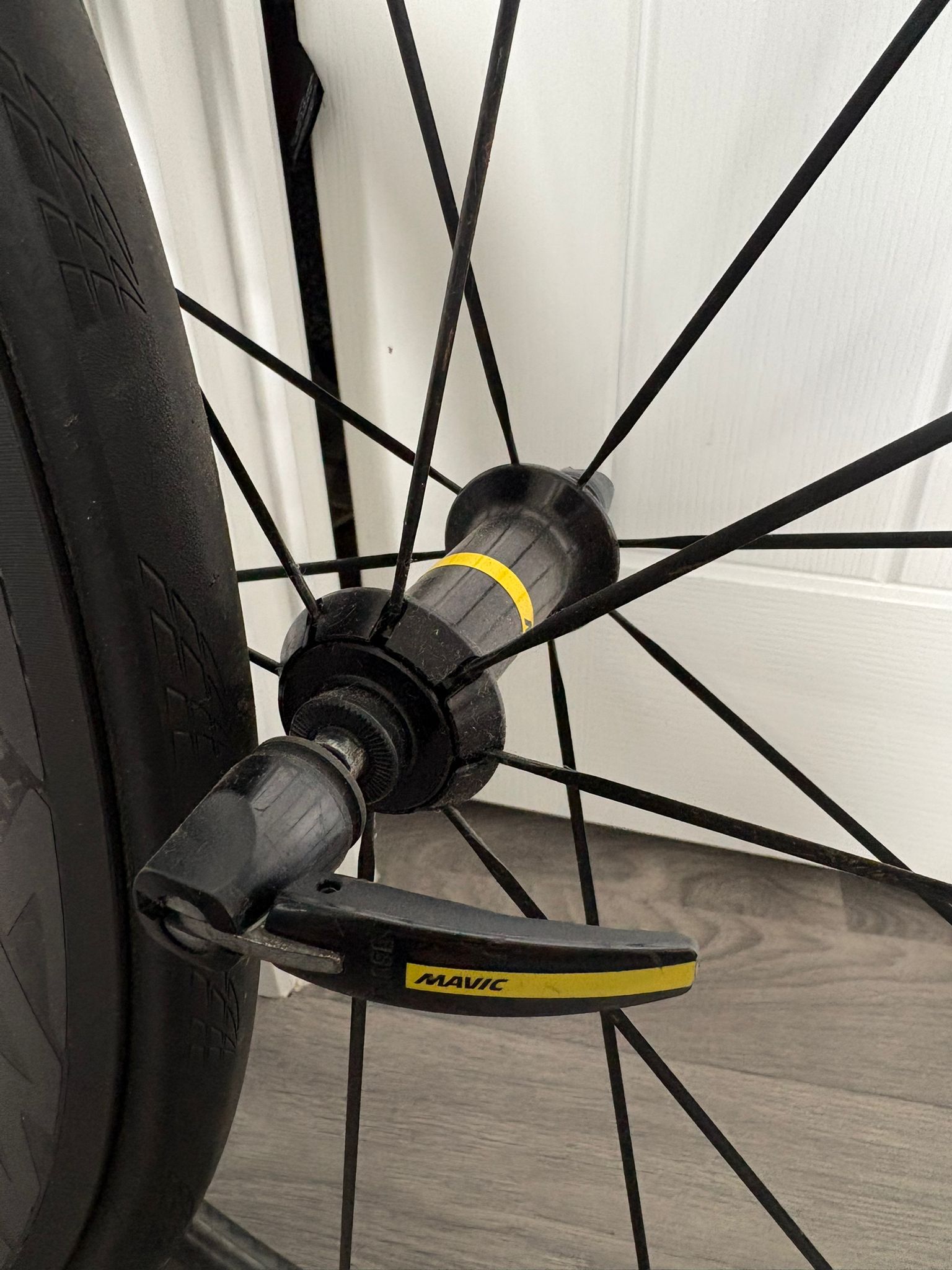 Mavic Cosmic Pro Carbon Exalith clincher wheelset for sale