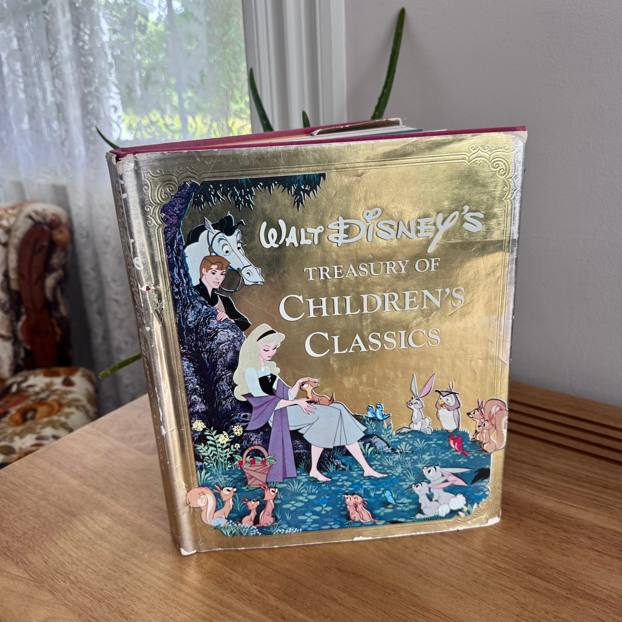 ✨ Vintage 1978 Walt Disney Treasury of Children's Classics ✨ A
