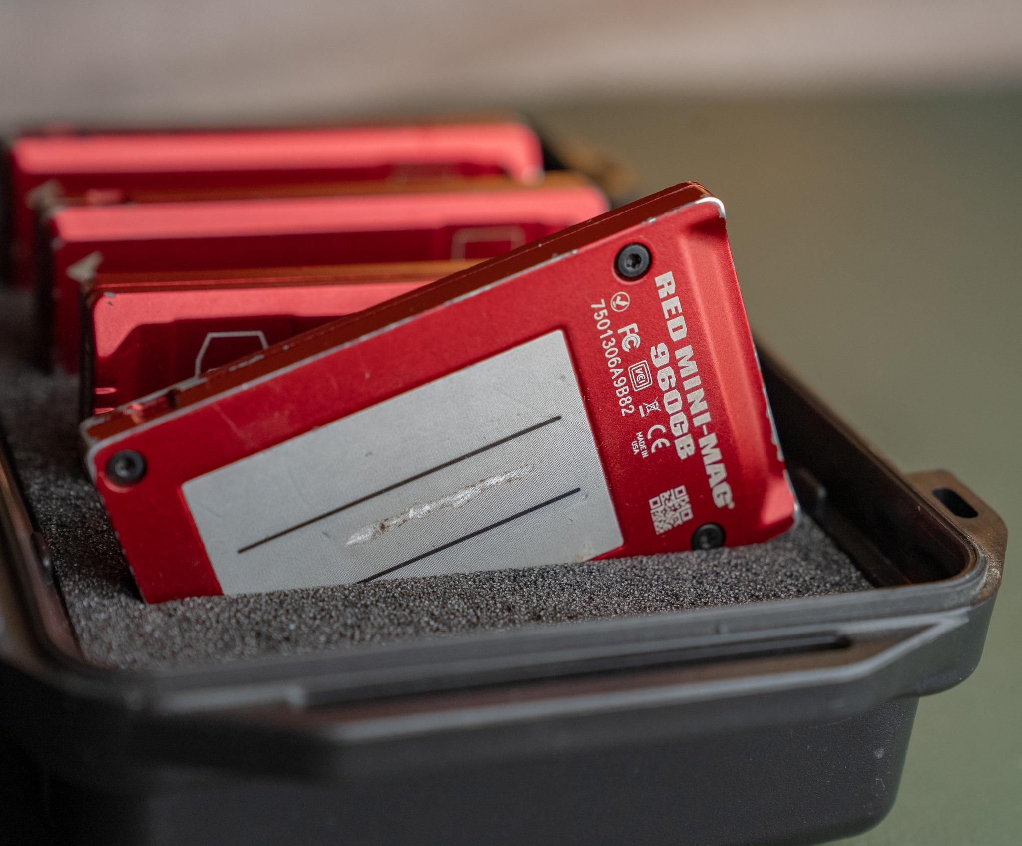 Red Mini Mag 960gb リーダー付き RED MINI-MAG 960GB｜レンタル機材